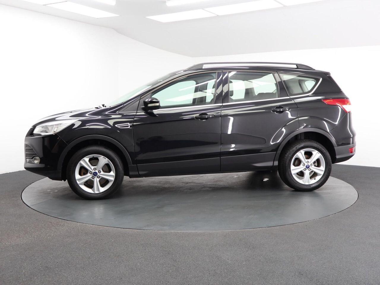 Ford Kuga - Image 8