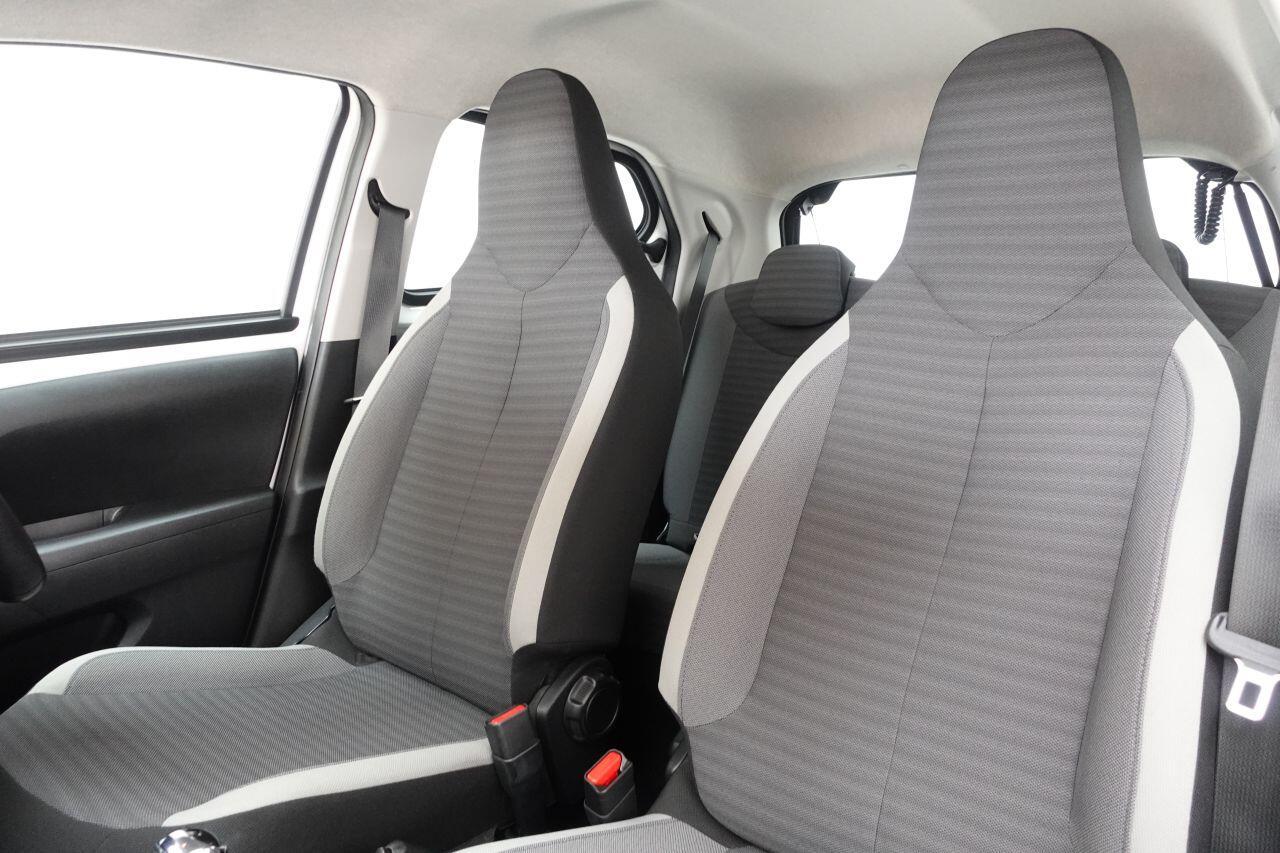 Toyota Aygo - Image 17