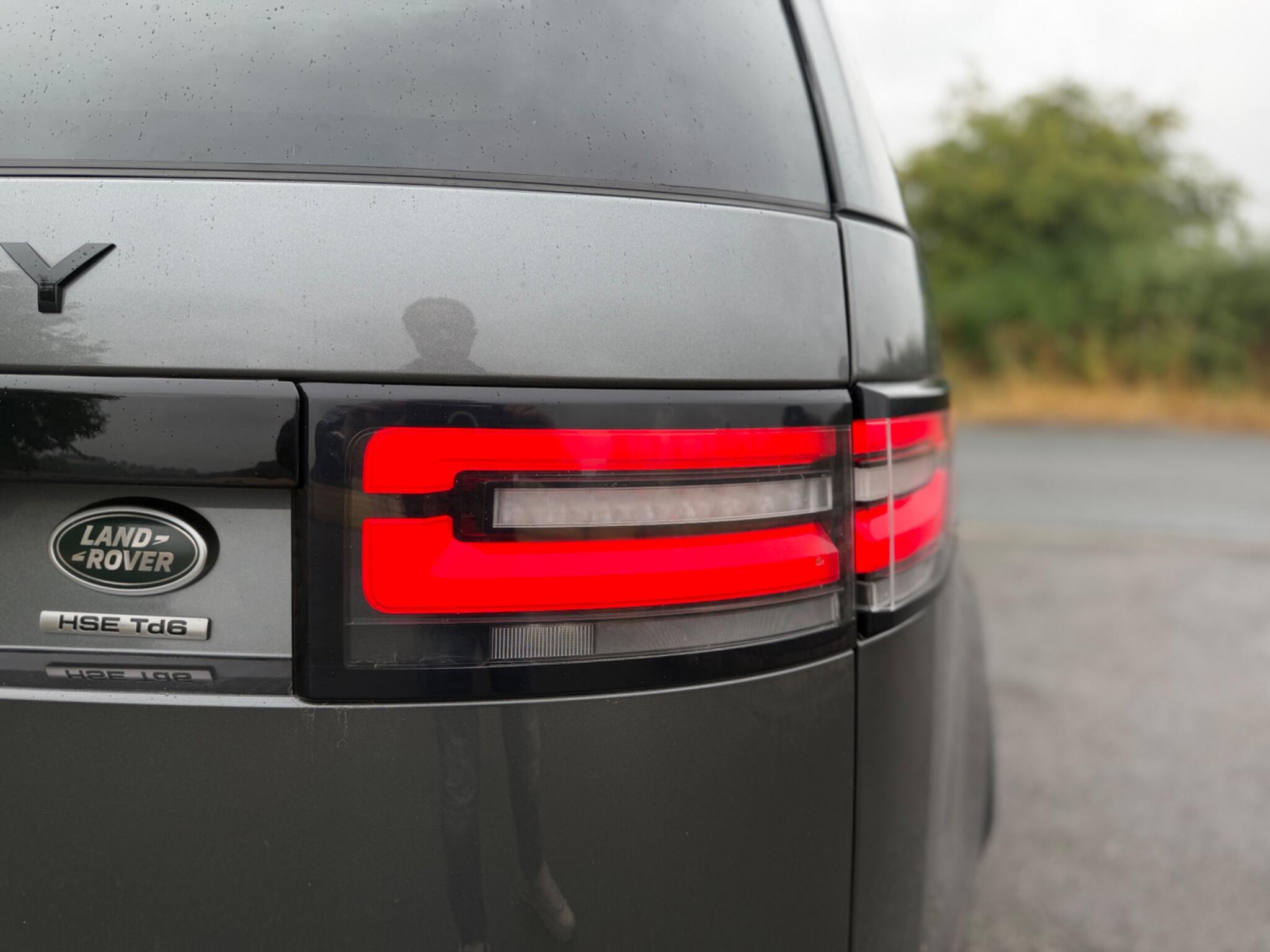 Land Rover Discovery - Image 9