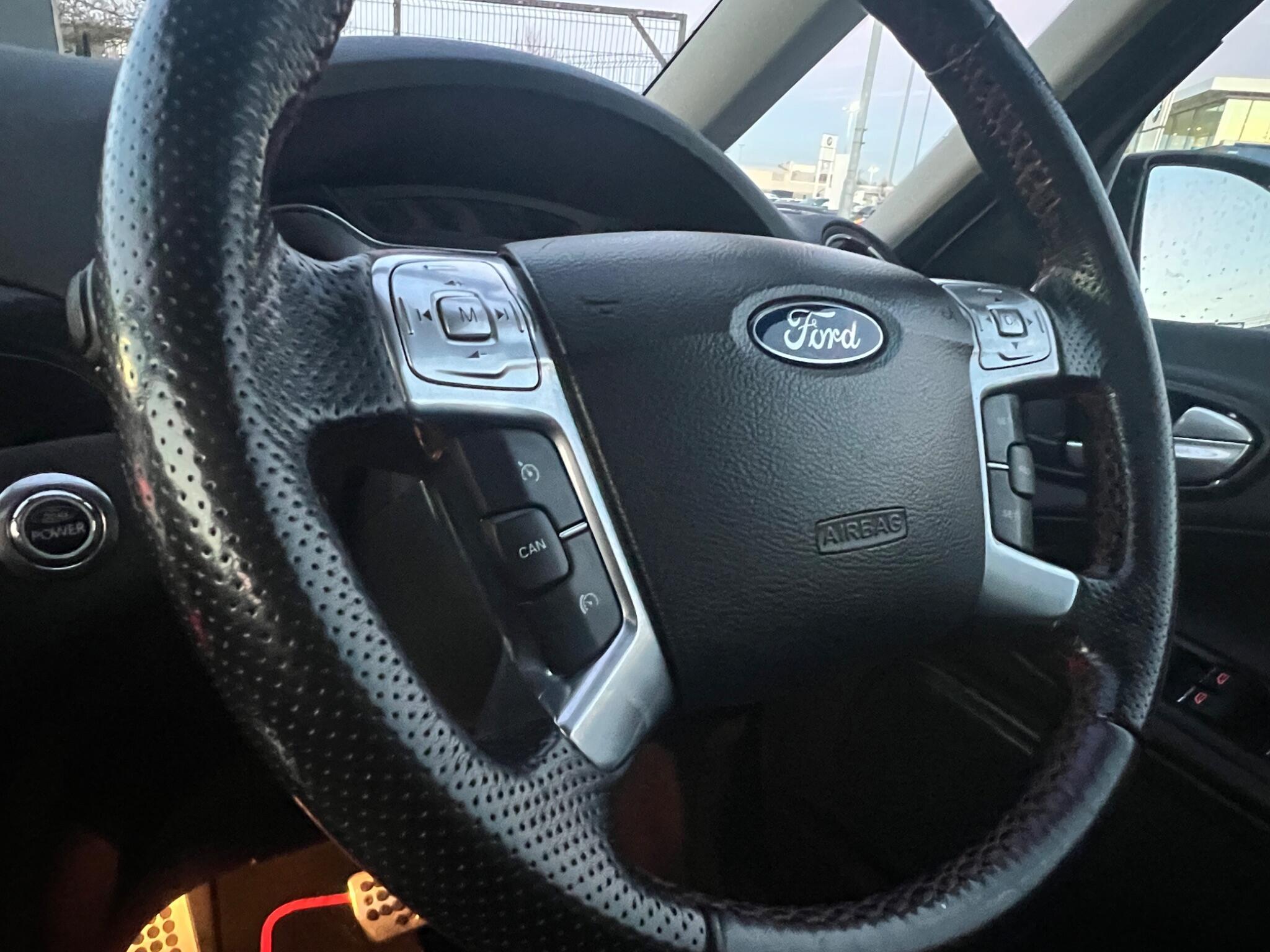 Ford S-MAX - Image 19