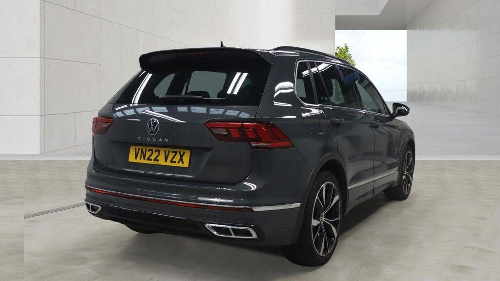 Volkswagen Tiguan - Image 7