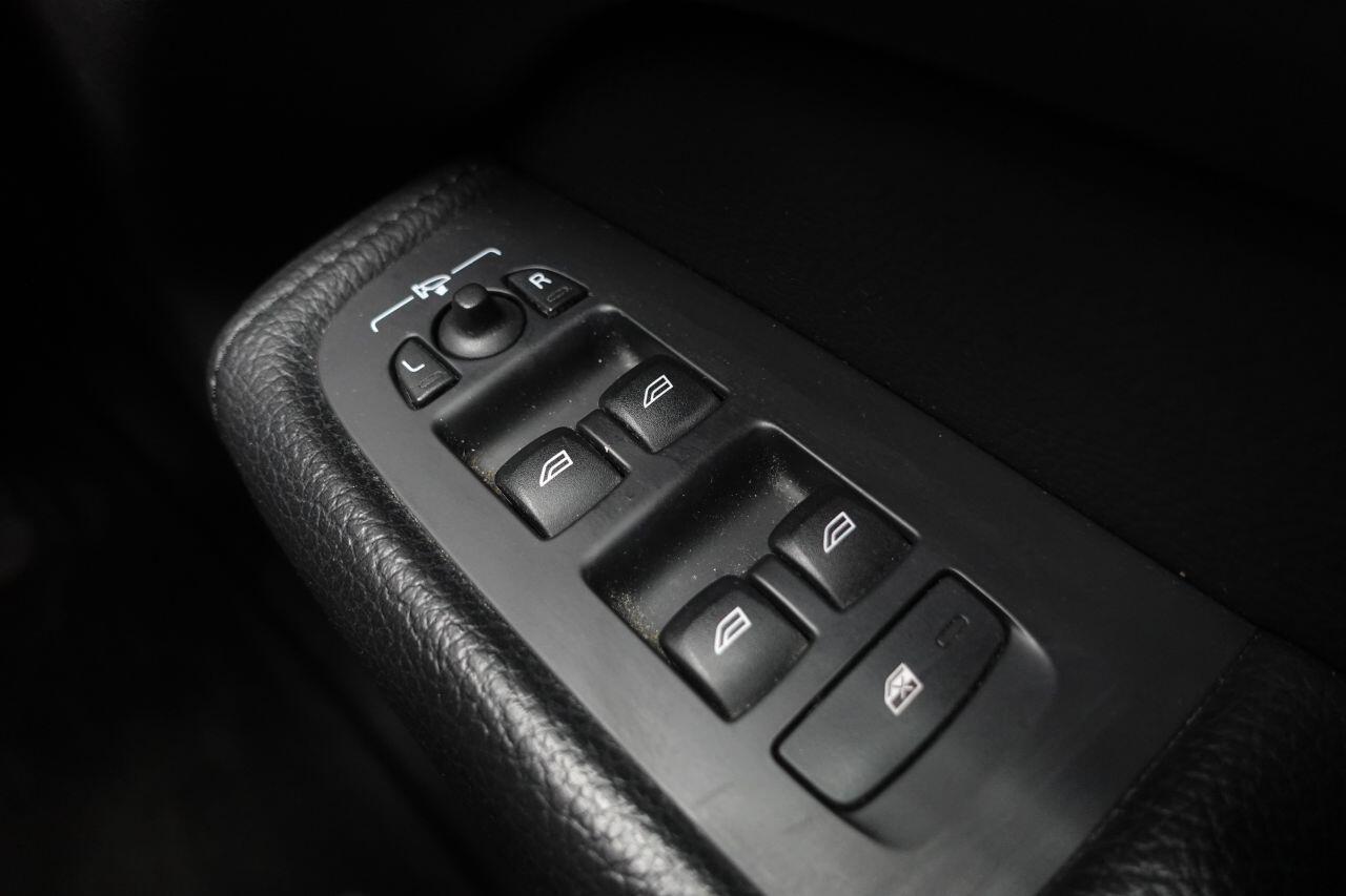 Volvo XC60 - Image 44