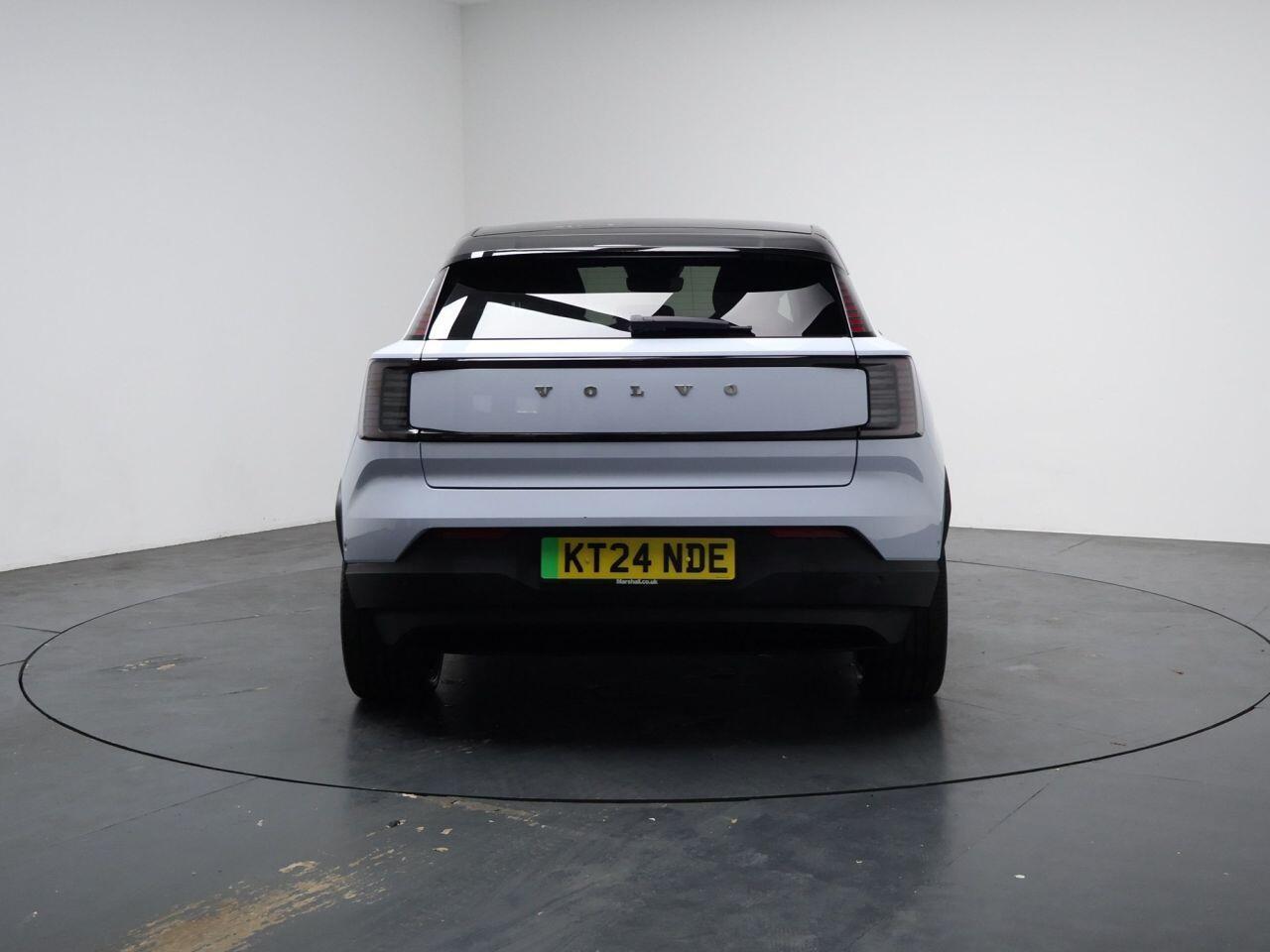 Volvo EX30 - Image 11