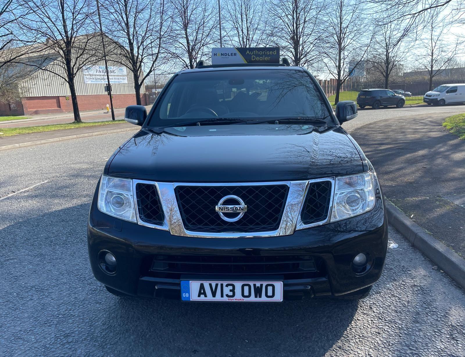 Nissan Pathfinder - Image 2