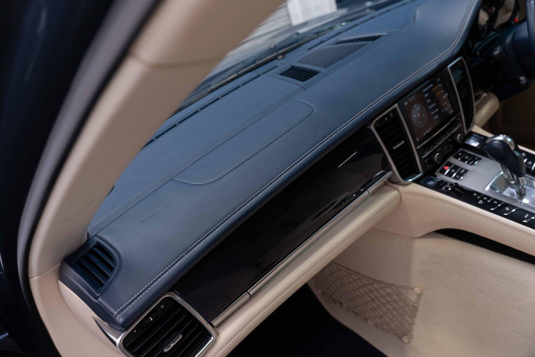 Porsche Panamera - Image 53