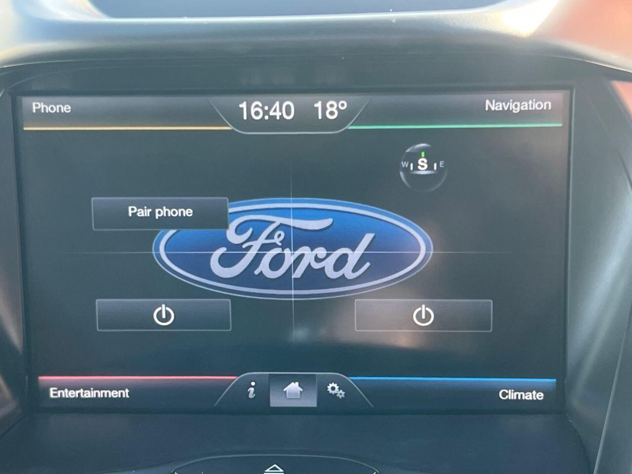 Ford Kuga - Image 23