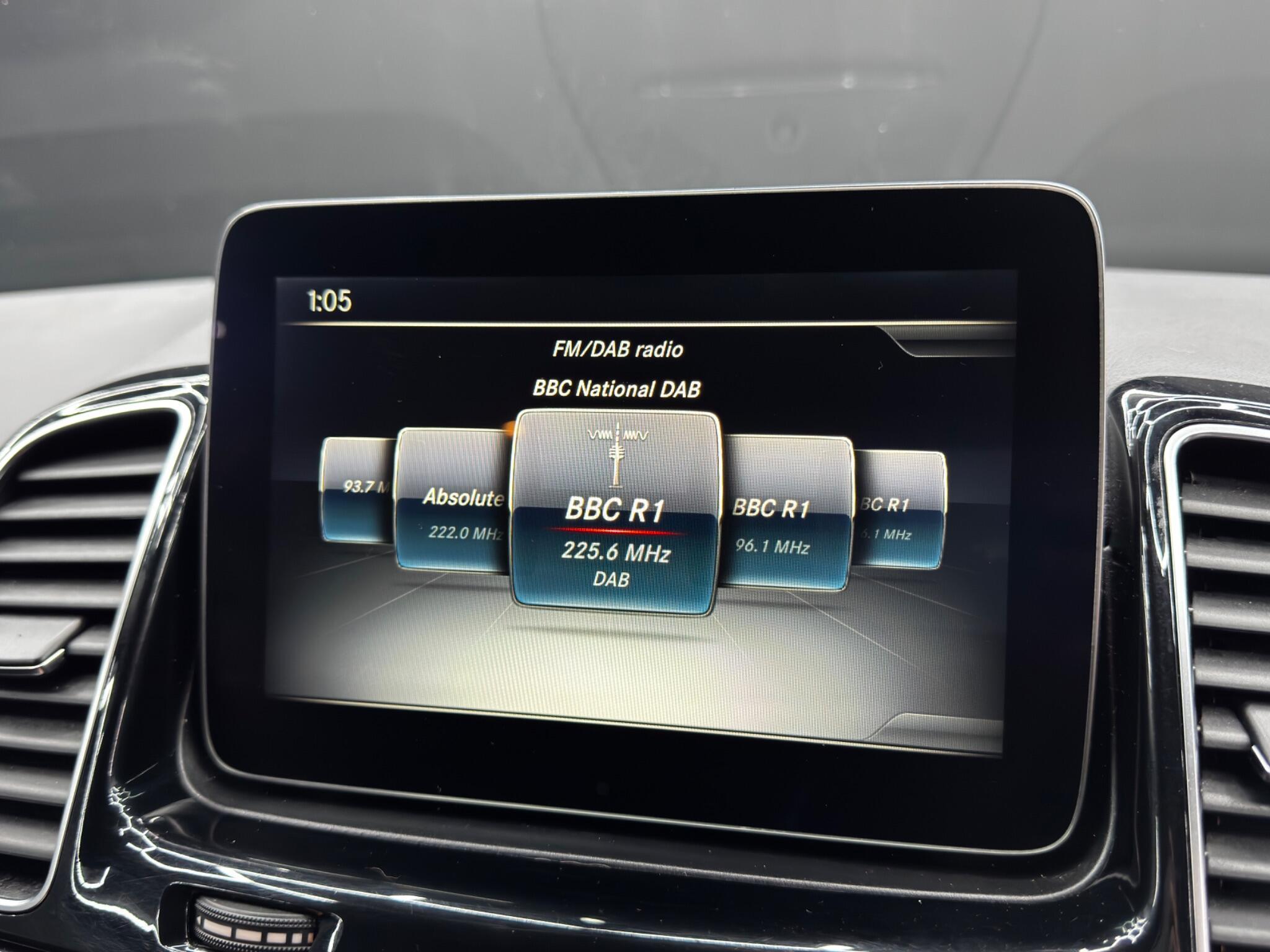 Mercedes GLE - Image 31