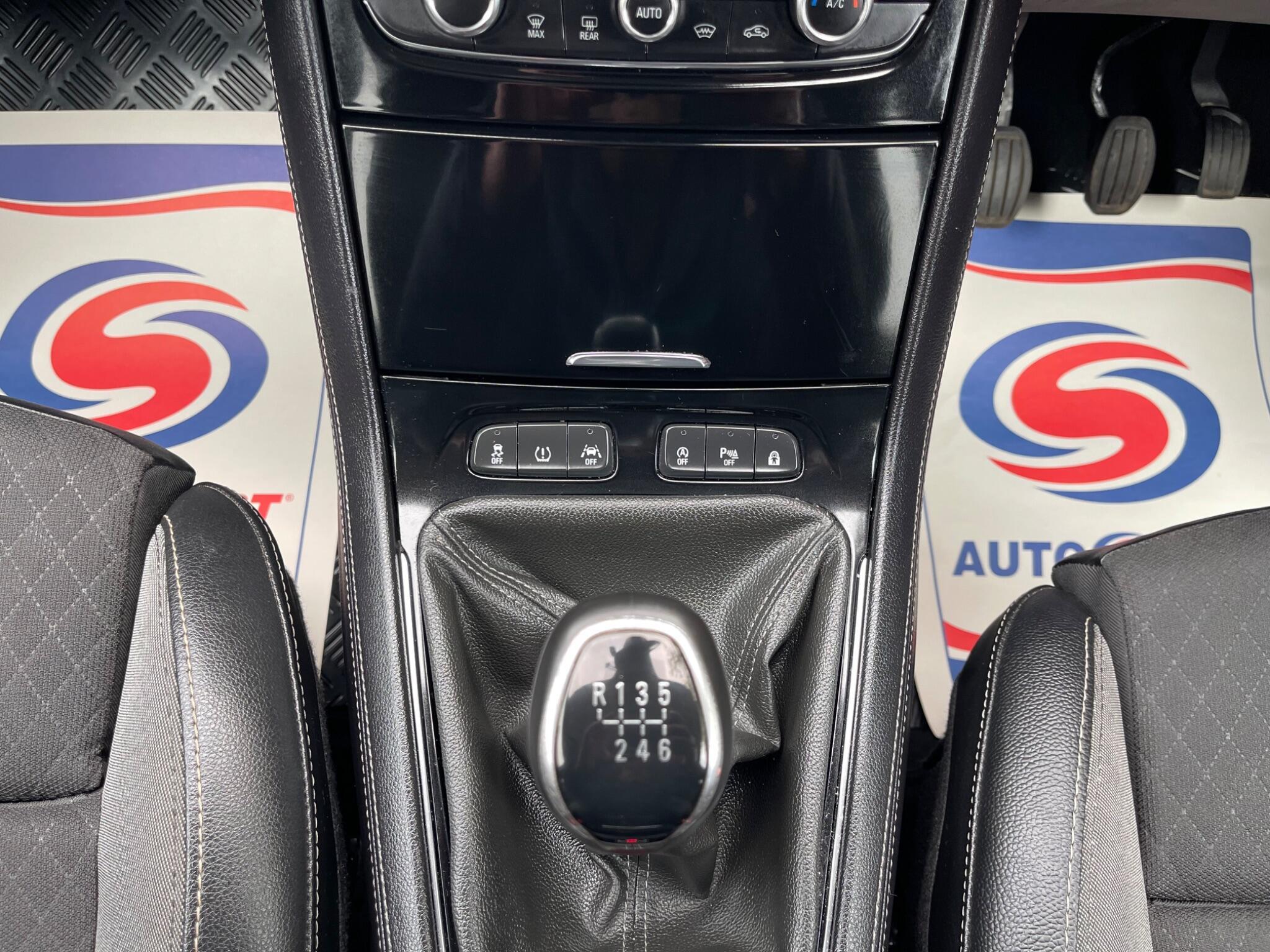 Vauxhall Grandland X - Image 50