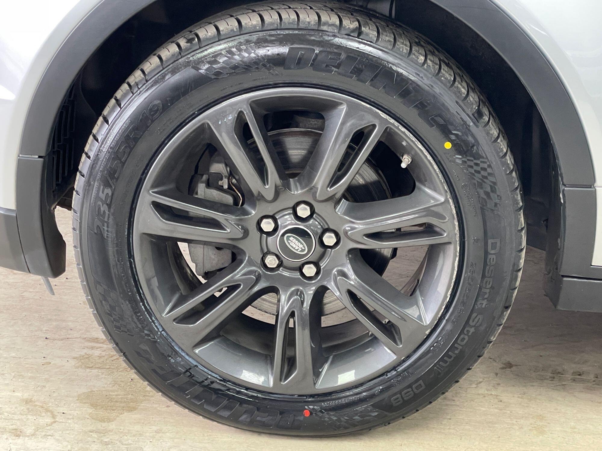 Land Rover Range Rover Evoque - Image 16