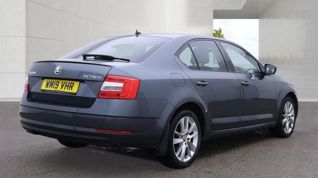 Skoda Octavia - Image 7