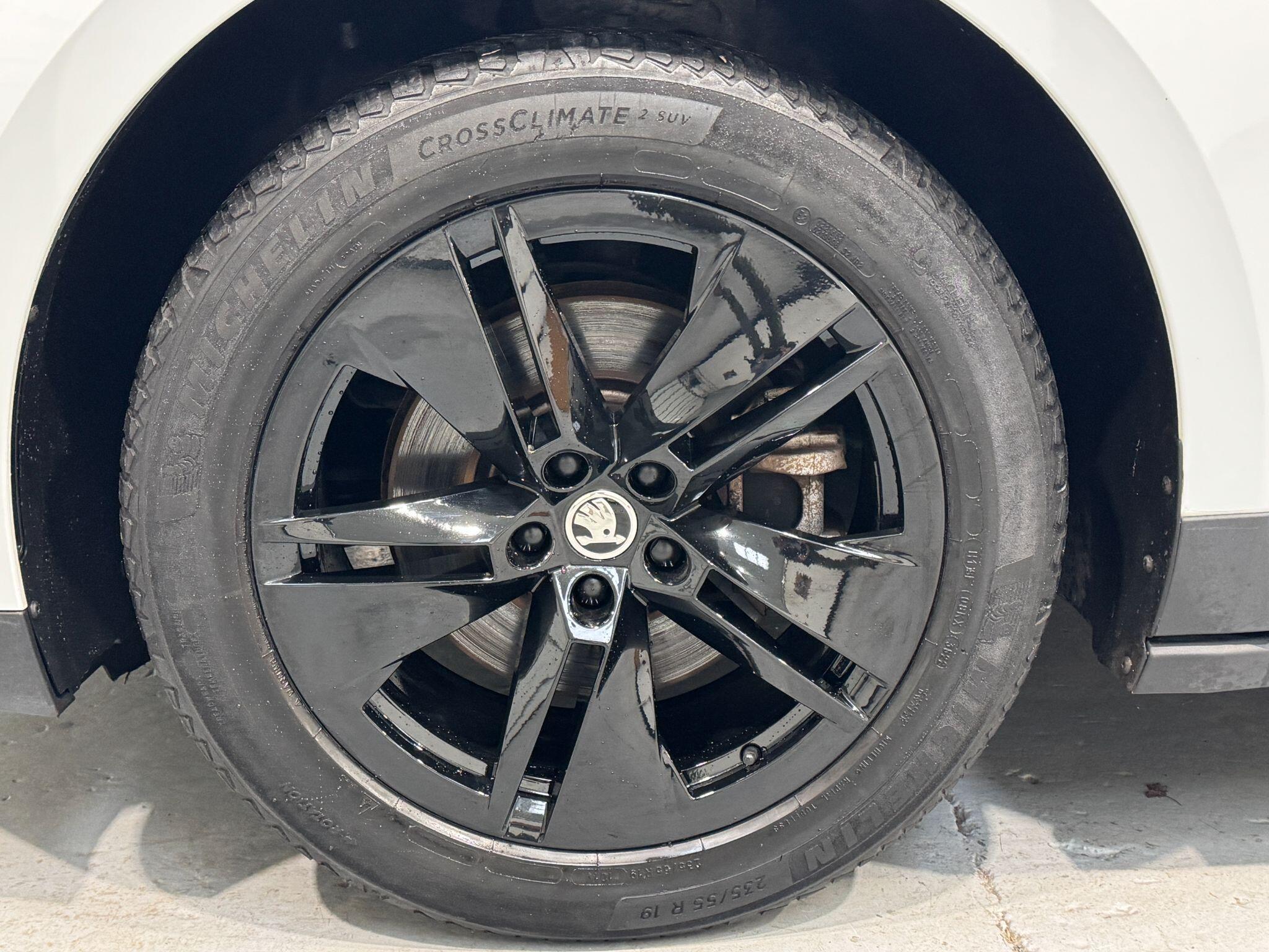 Skoda Enyaq - Image 26