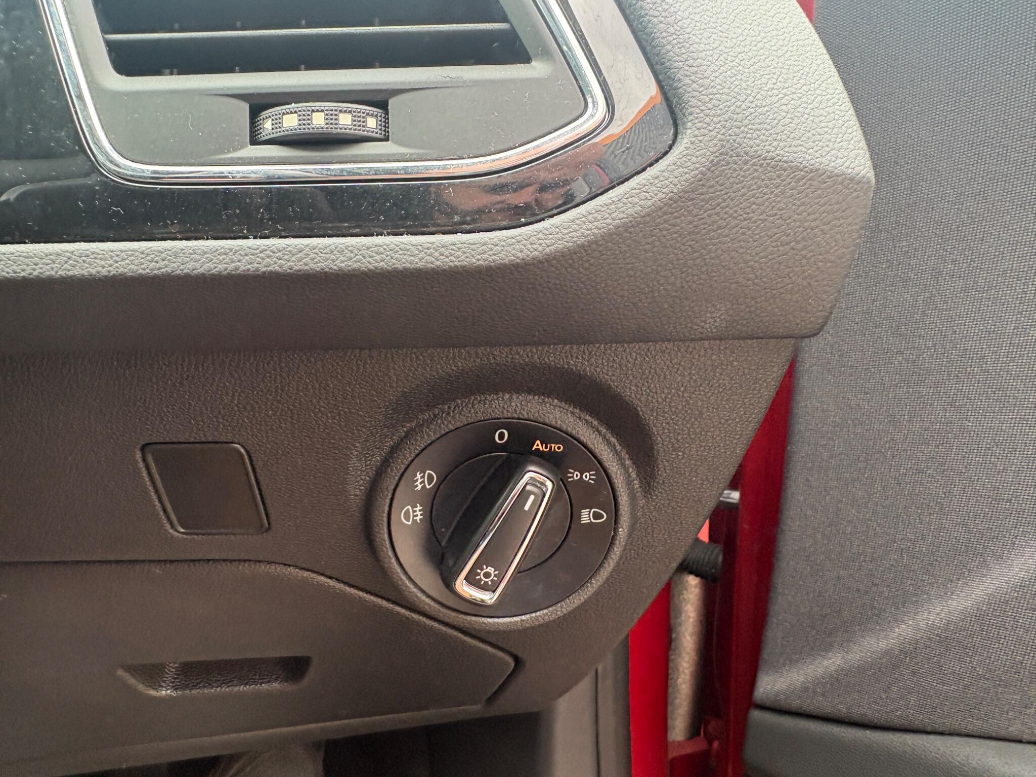 SEAT Leon - Image 20