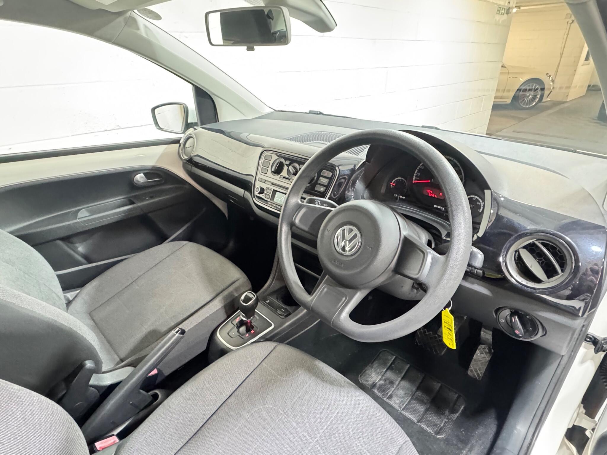 Volkswagen up! - Image 8