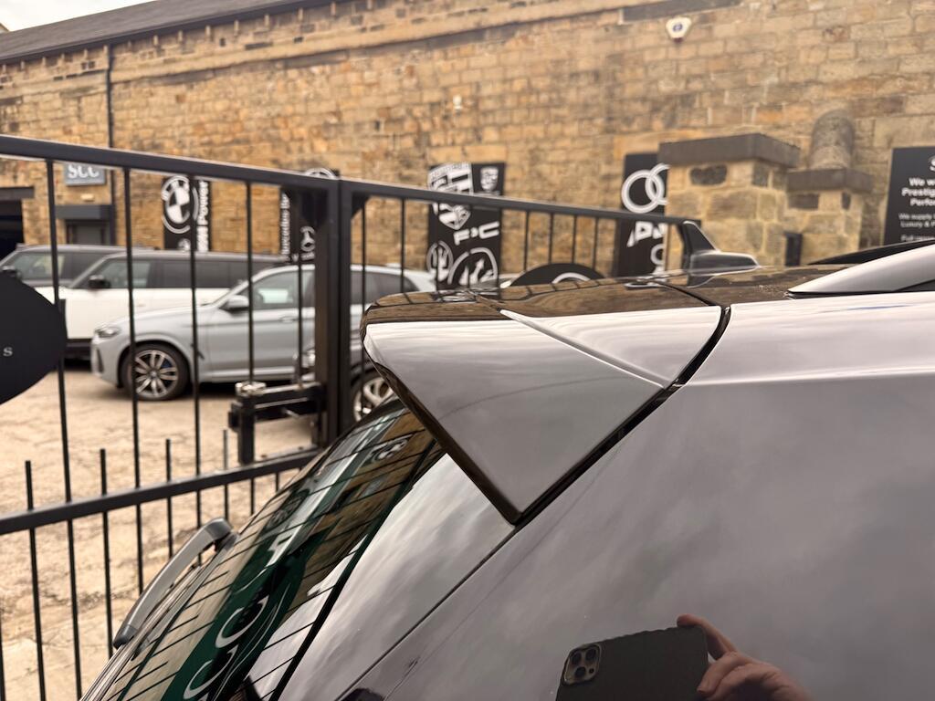 Volkswagen Tiguan - Image 25