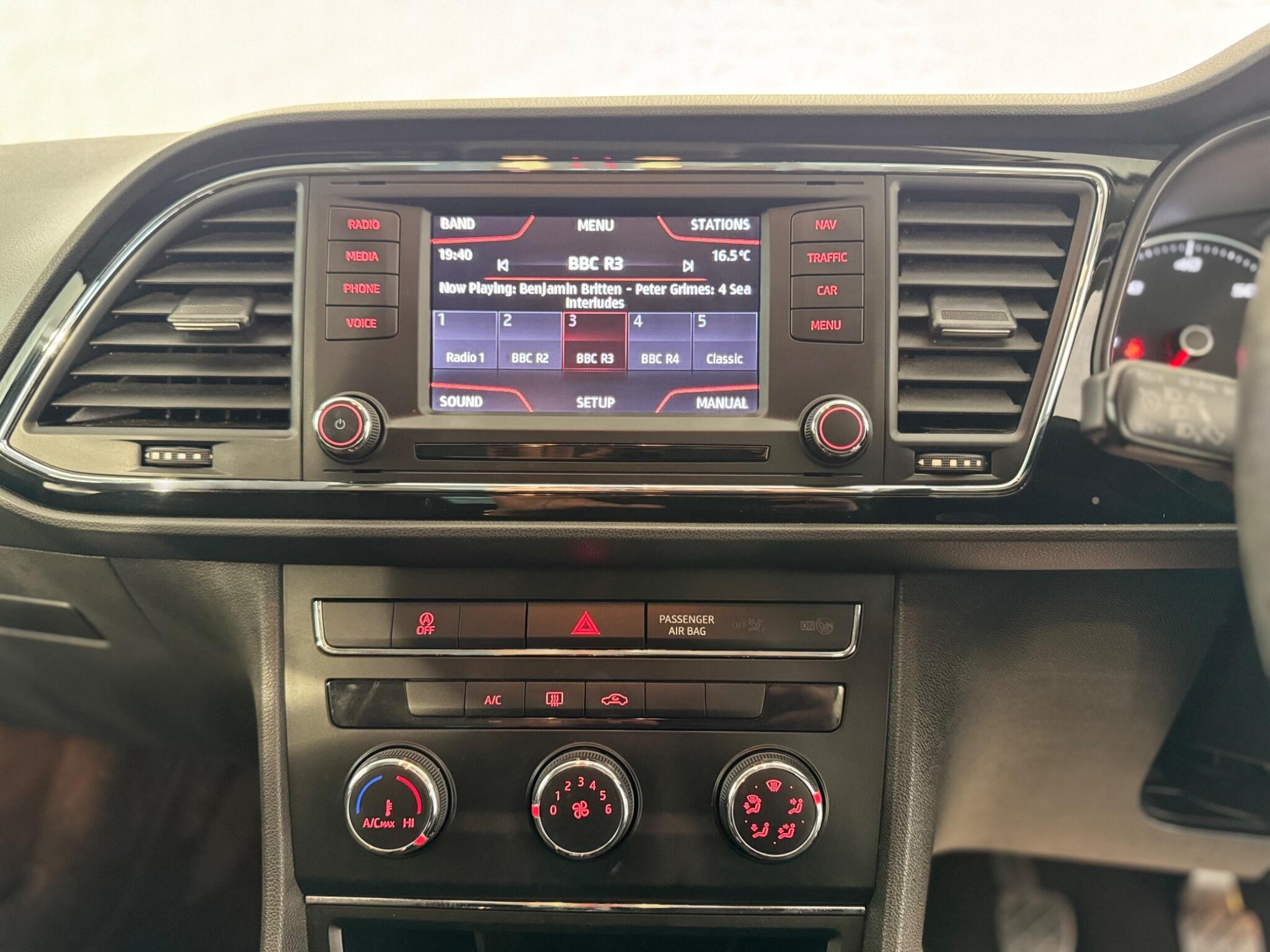 SEAT Leon - Image 23