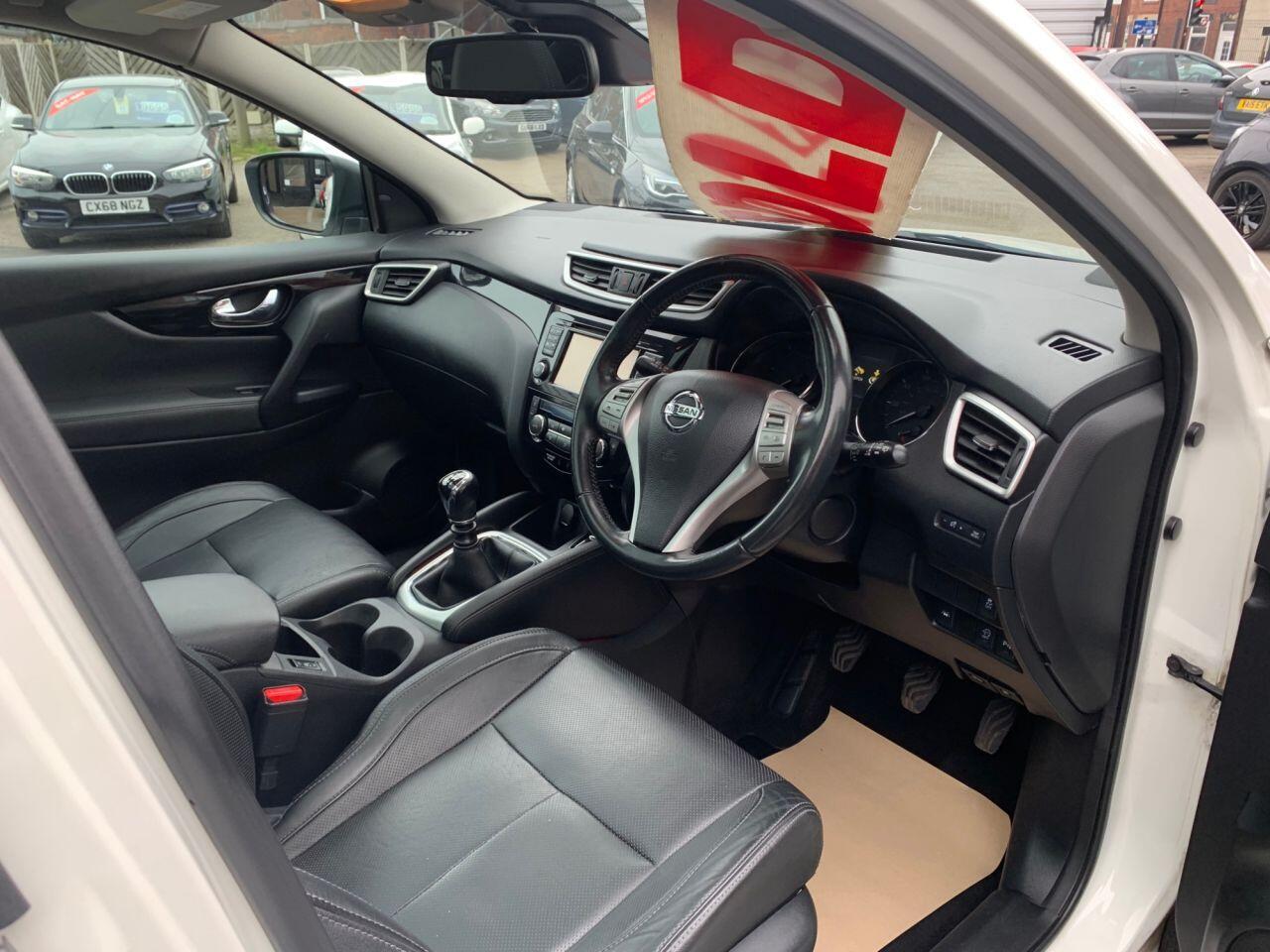 Nissan Qashqai - Image 14