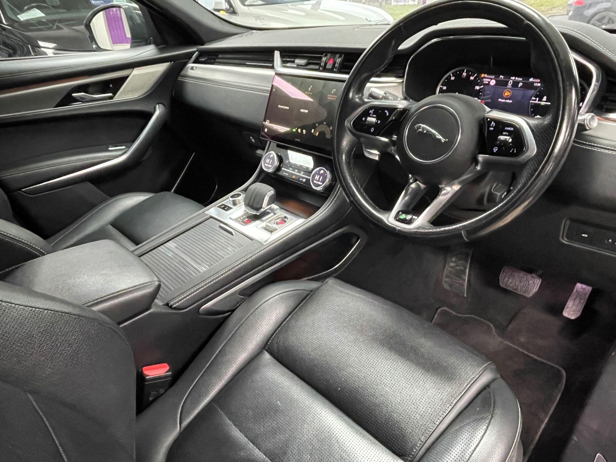 Jaguar F-Pace - Image 24