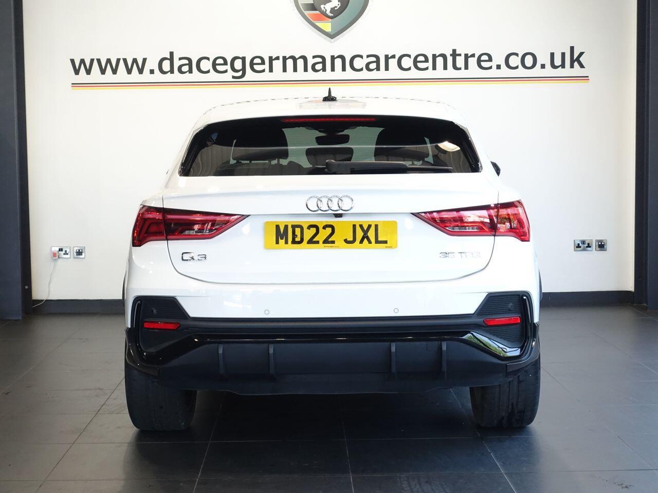 Audi Q3 - Image 7