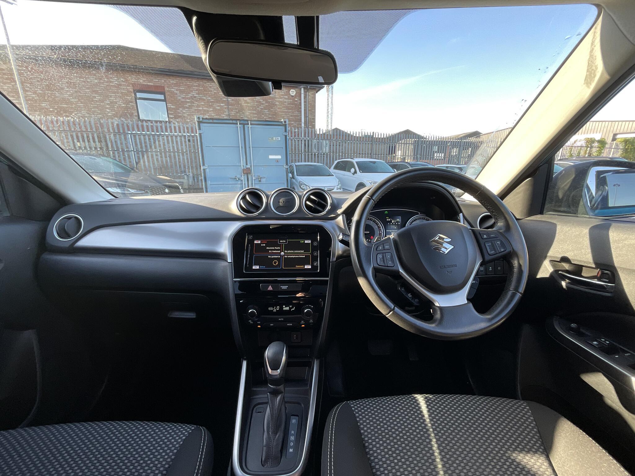 Suzuki Vitara - Image 6