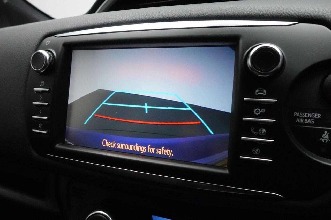 Toyota Yaris - Image 11