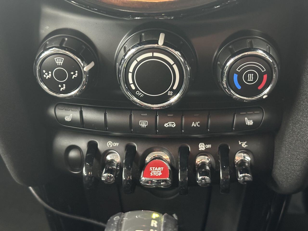 MINI Hatch - Image 25