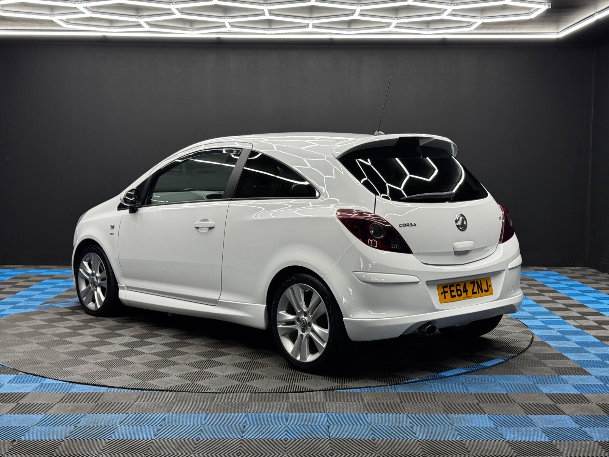 Vauxhall Corsa - Image 7
