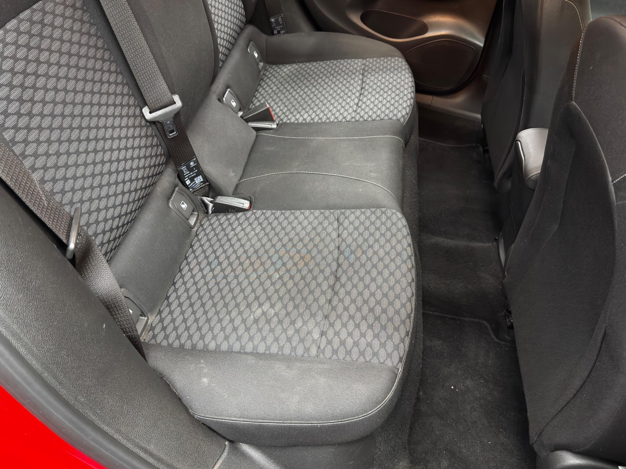 Vauxhall Astra - Image 16