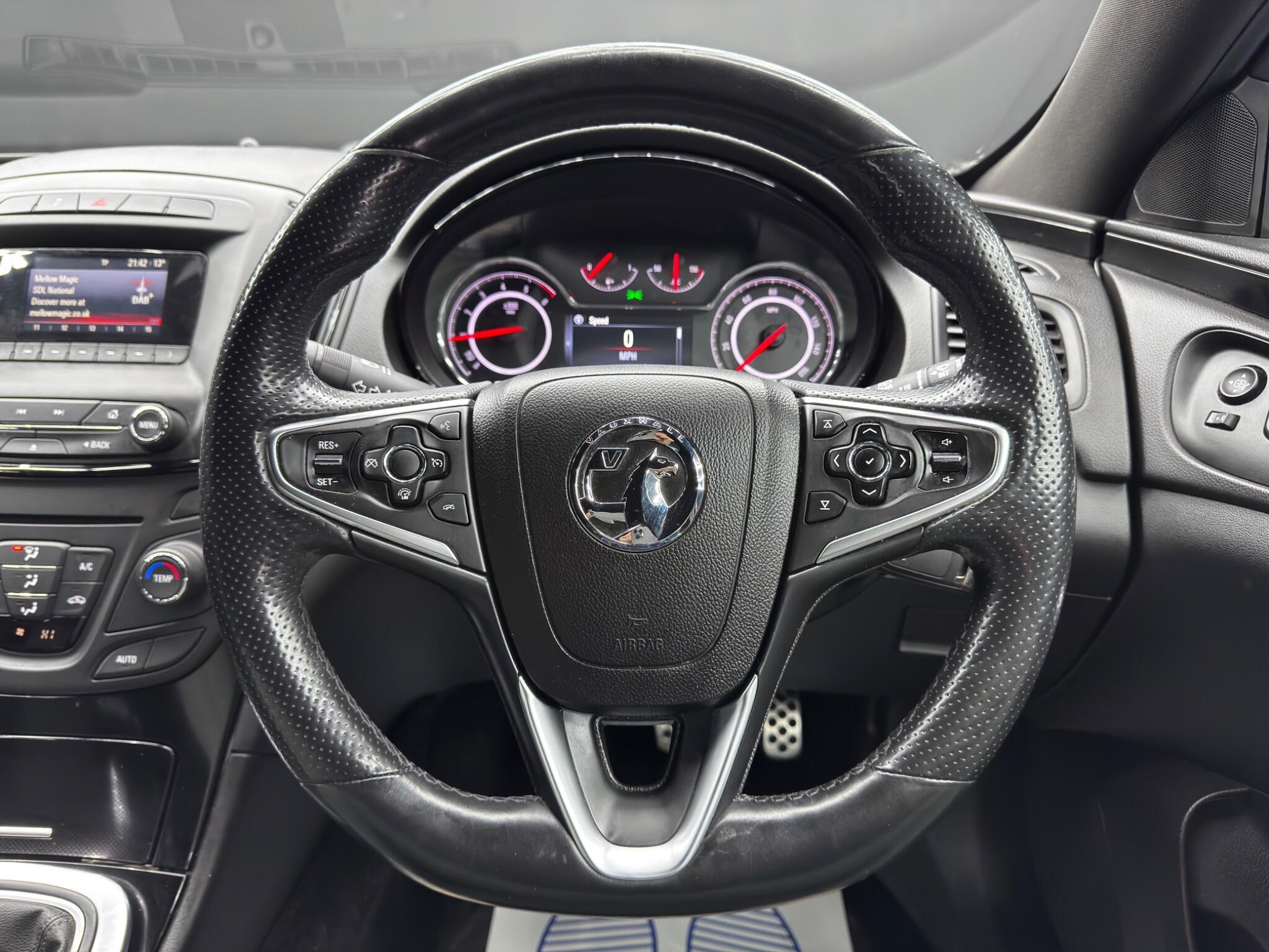 Vauxhall Insignia - Image 19