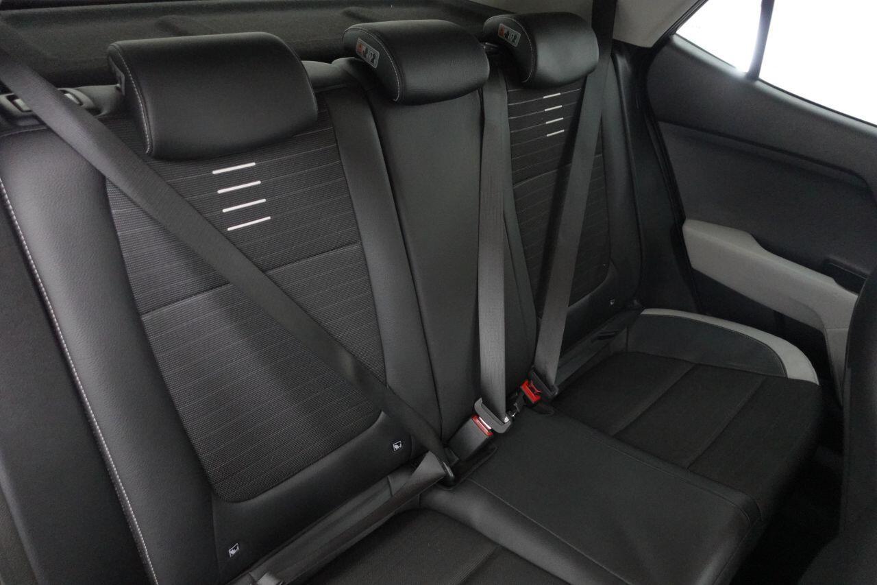 Kia Stonic - Image 20