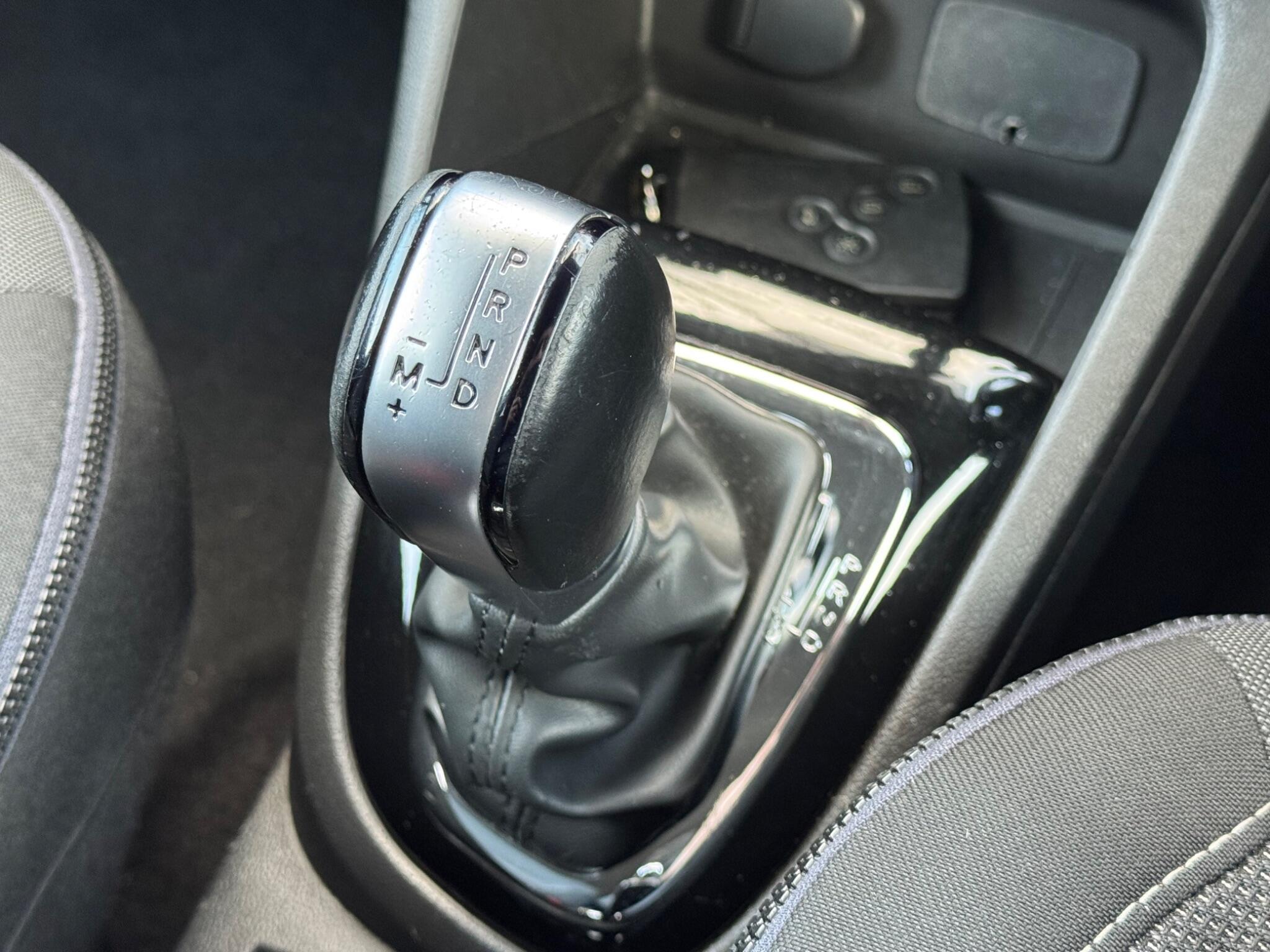 Renault Captur - Image 15