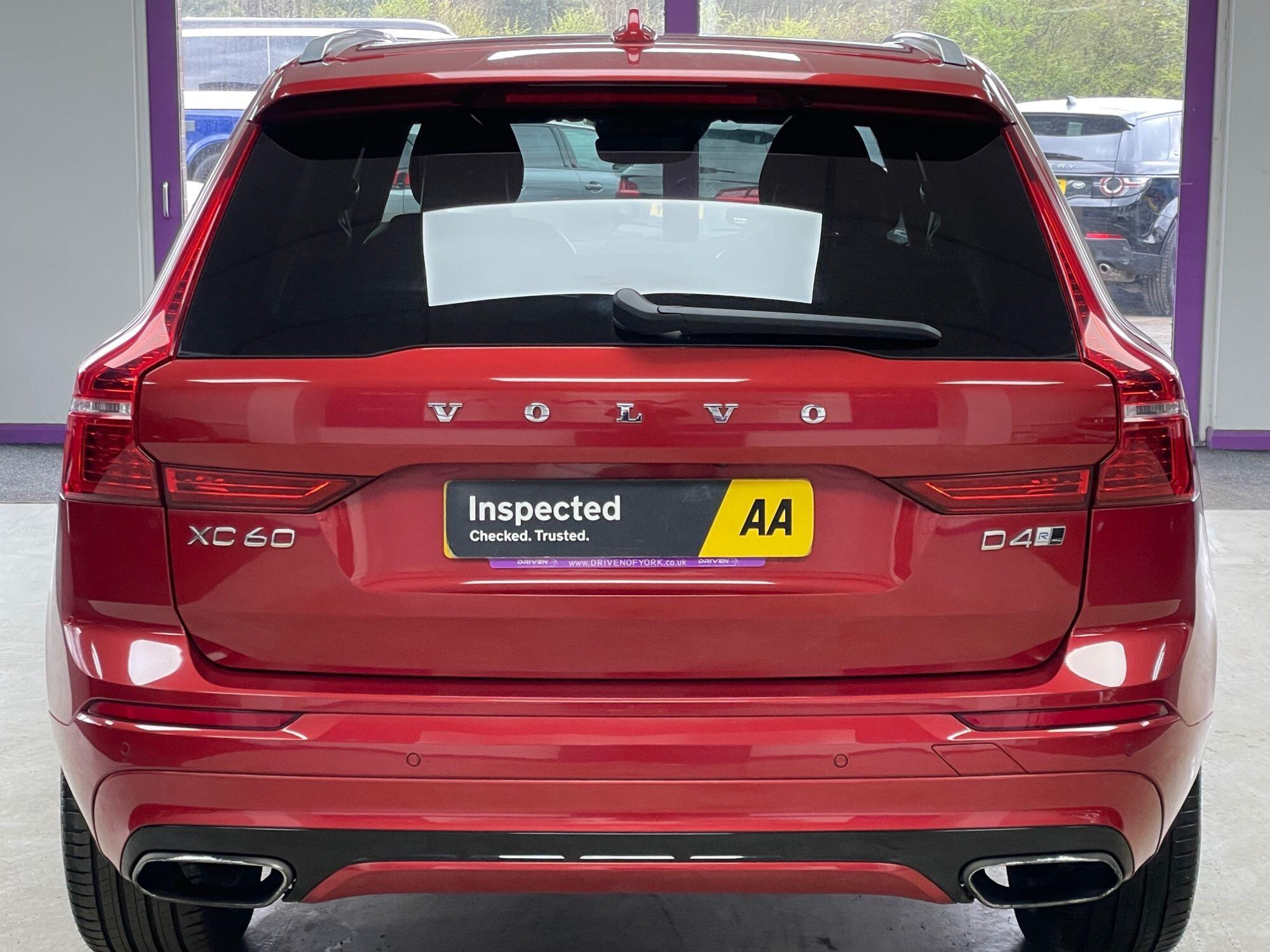 Volvo XC60 - Image 10