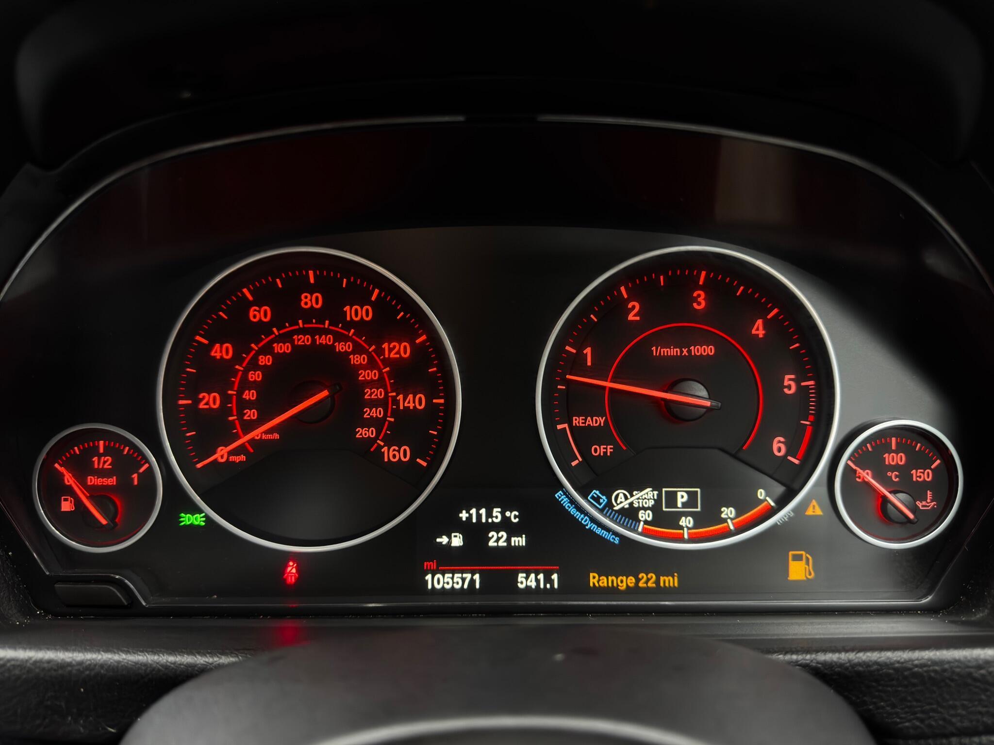 BMW 3 Series - Image 25