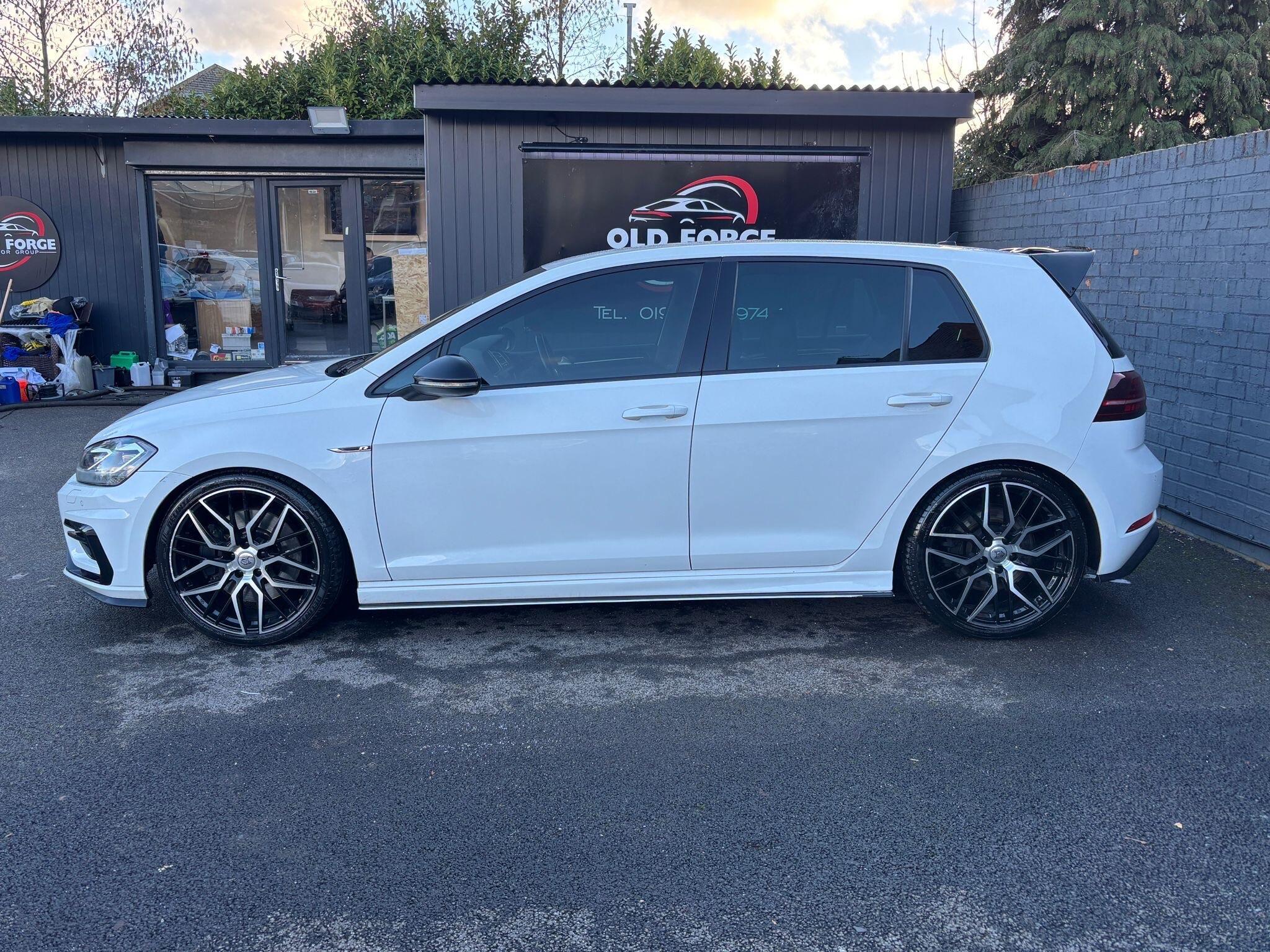 Volkswagen Golf - Image 5