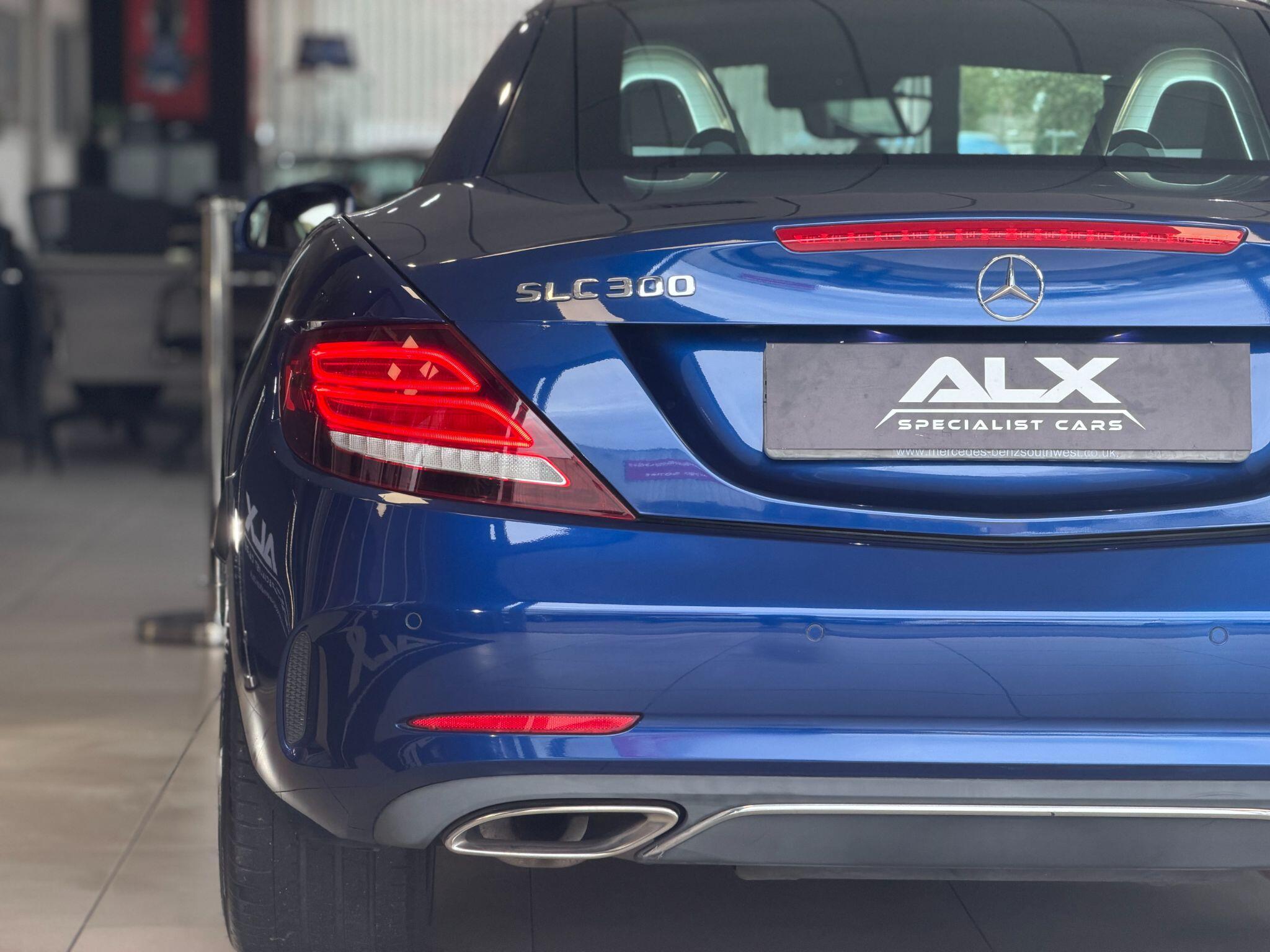 Mercedes SLC - Image 16