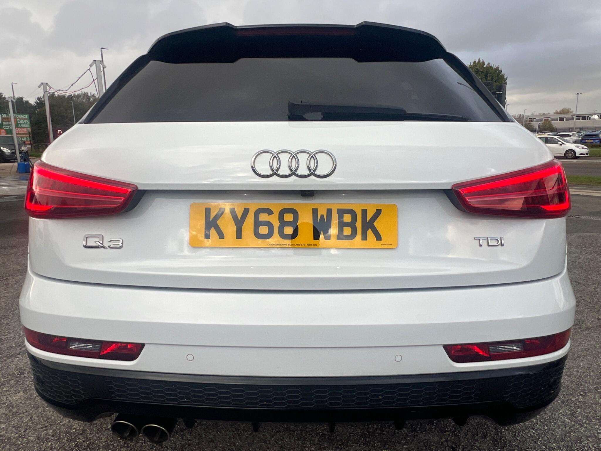 Audi Q3 - Image 7