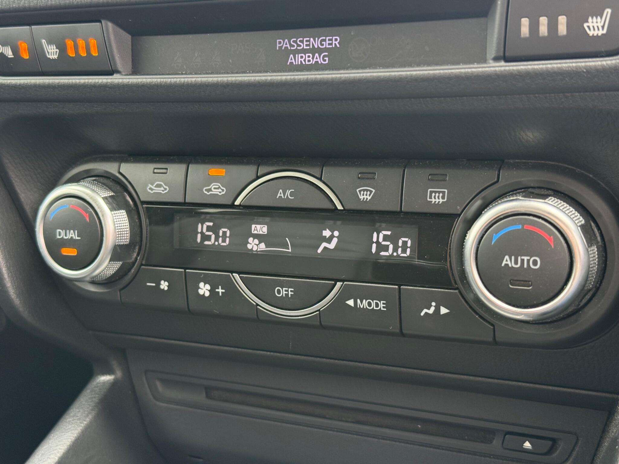 Mazda MAZDA3 - Image 20
