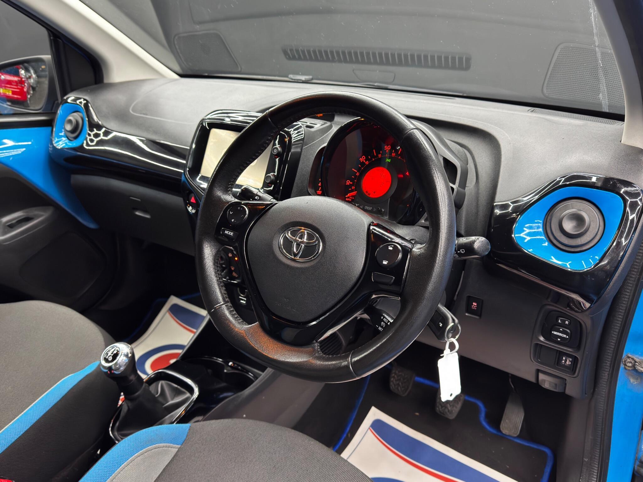 Toyota Aygo - Image 9