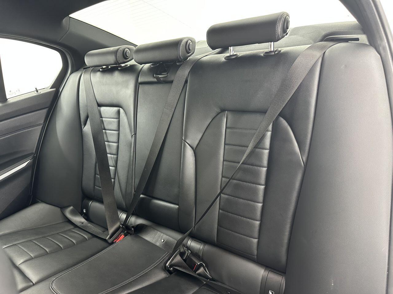 BMW 3 Series - Image 14