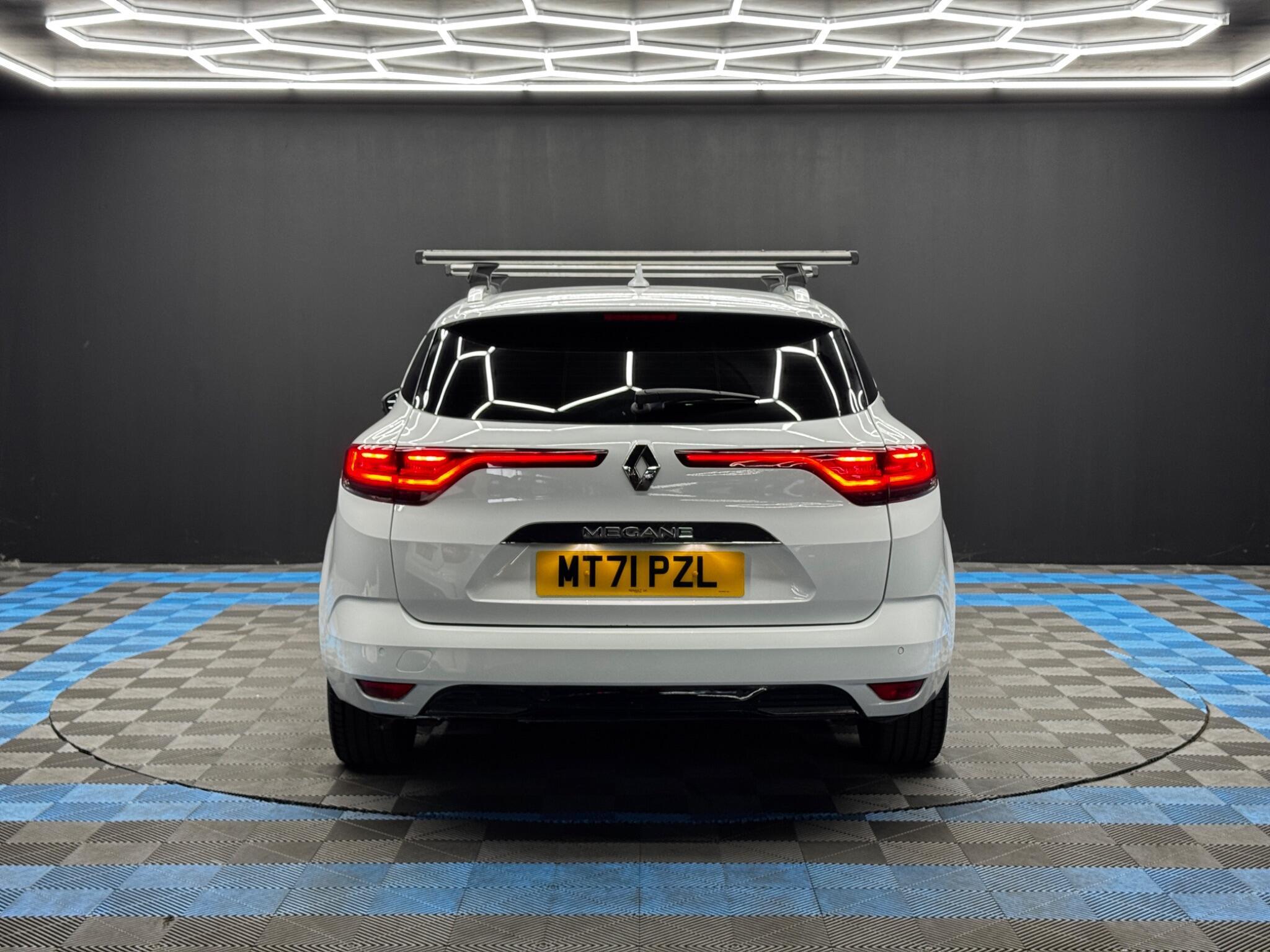 Renault Megane - Image 6