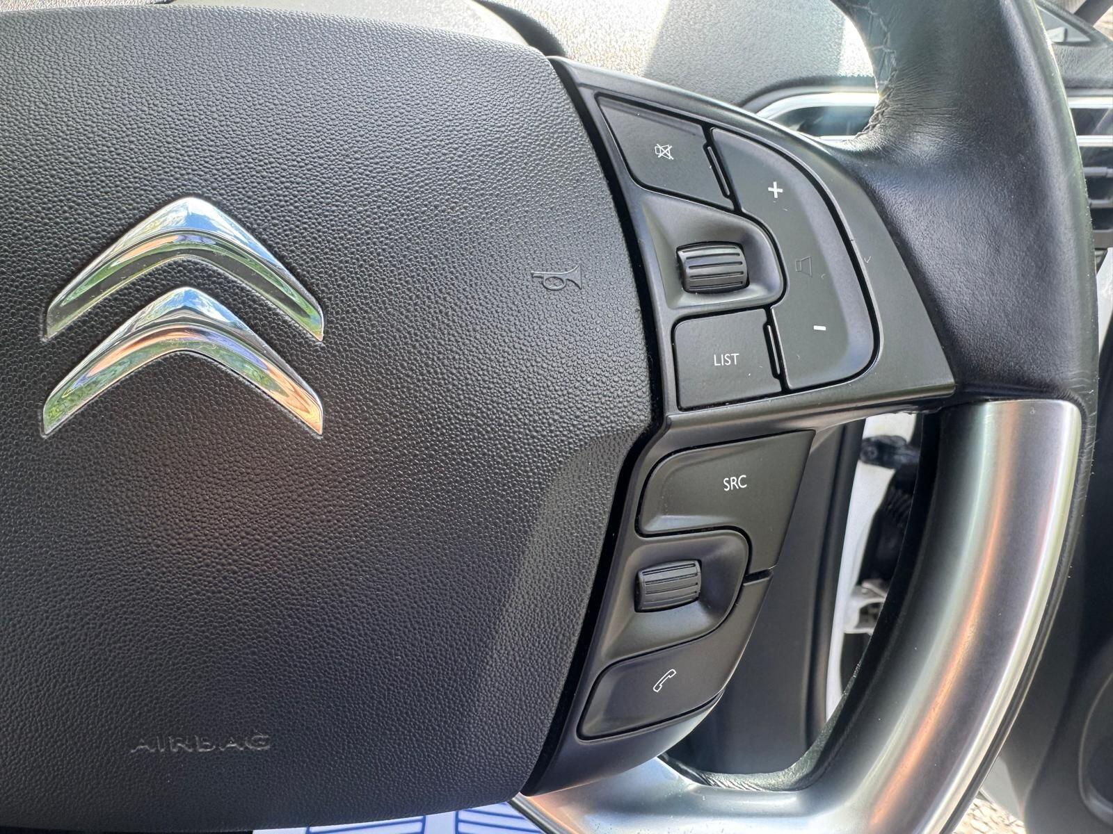 Citroen C4 Picasso - Image 29