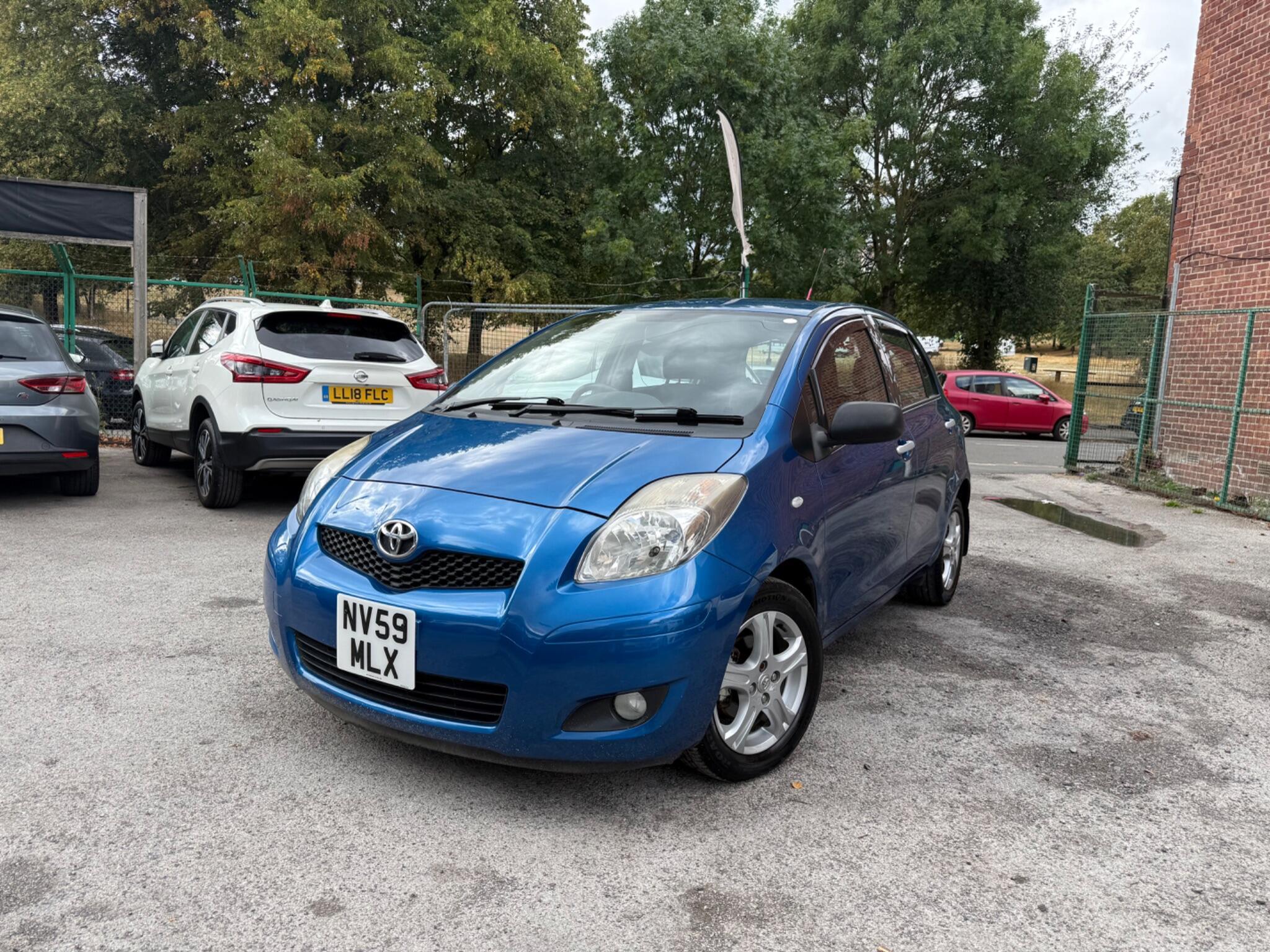 Toyota Yaris - Image 3