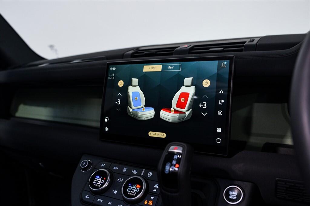 Land Rover Defender 90 - Image 28