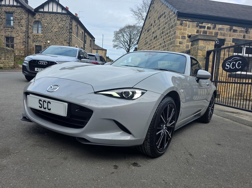 Mazda MX-5 RF - Image 41