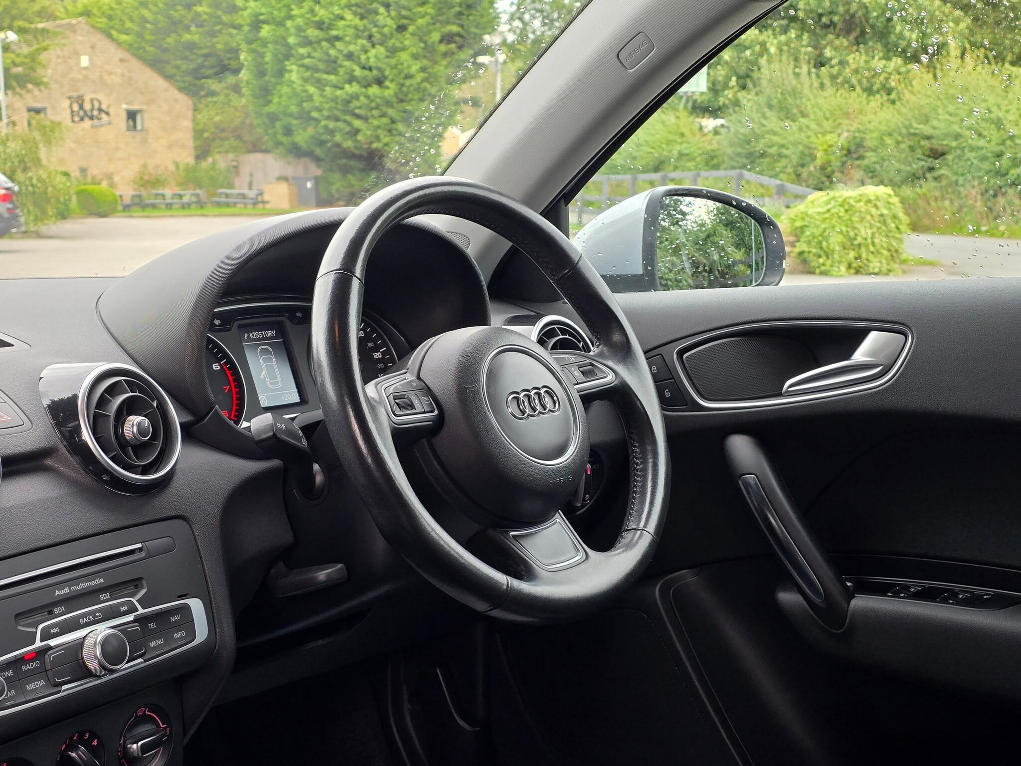 Audi A1 - Image 6
