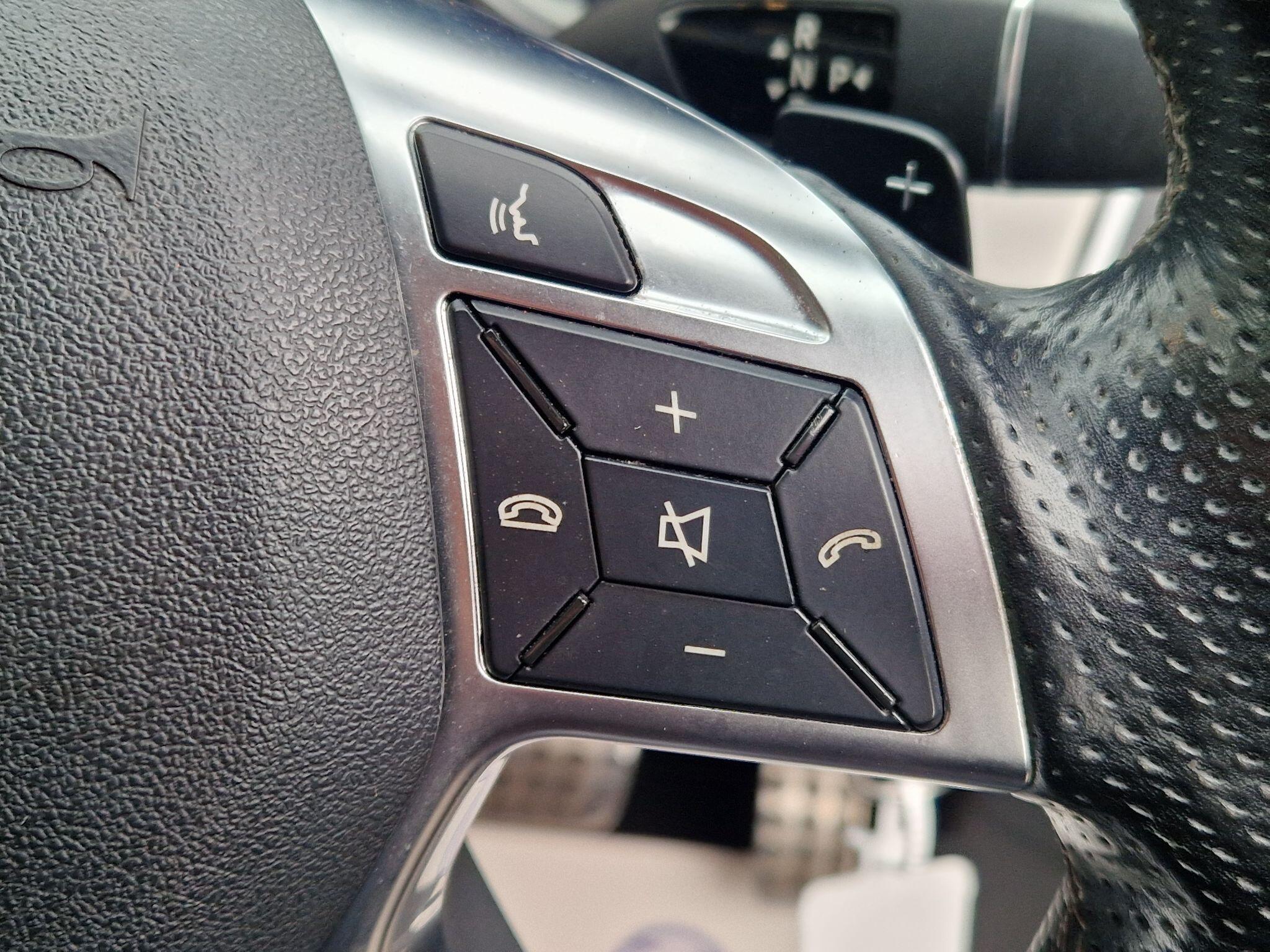 Mercedes M Class - Image 35