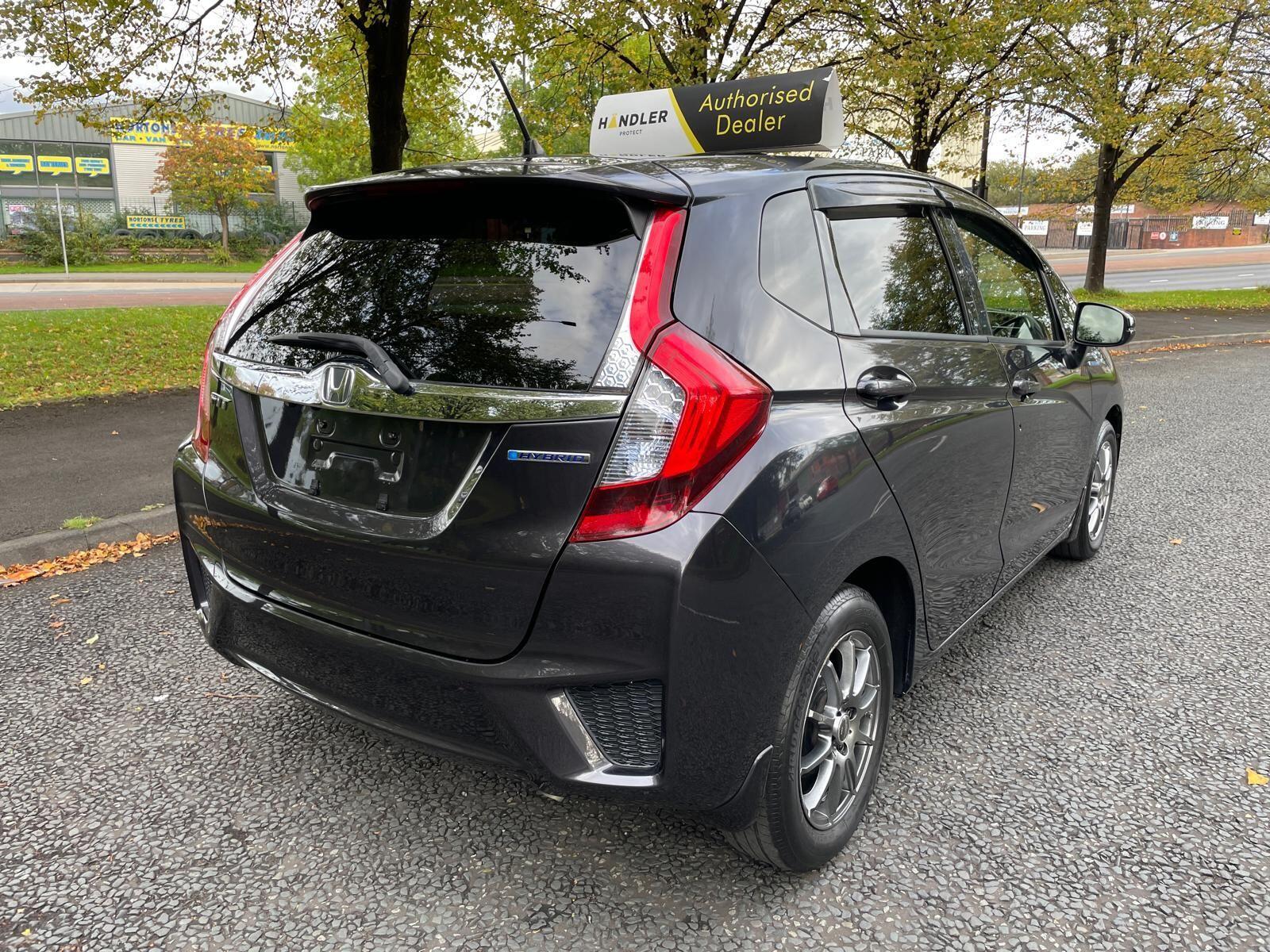 Honda FIT - Image 7