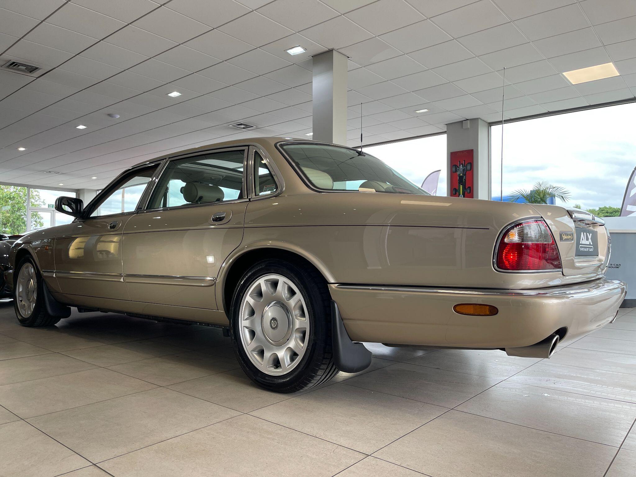 Daimler Super V8 - Image 13