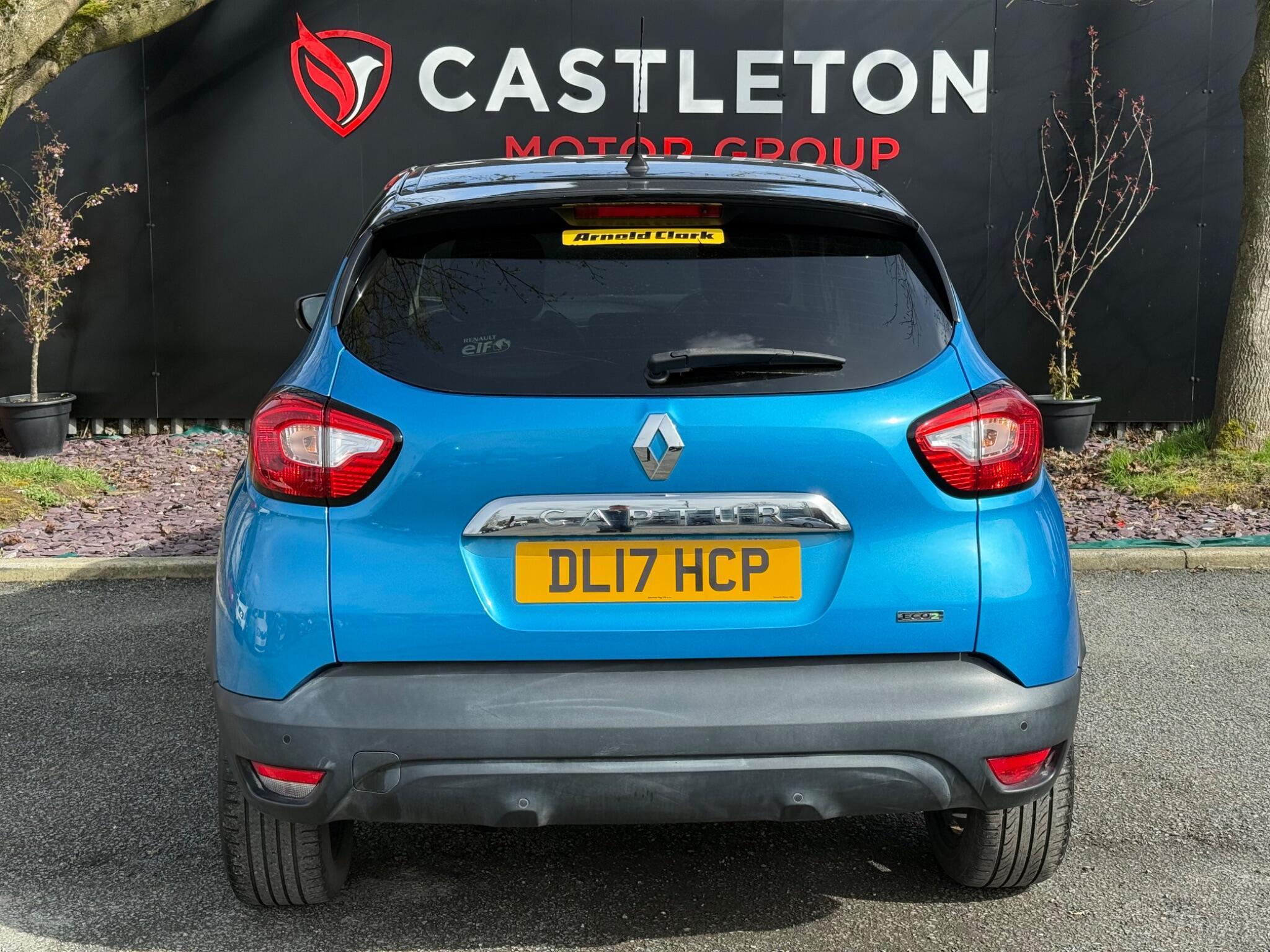 Renault Captur - Image 11