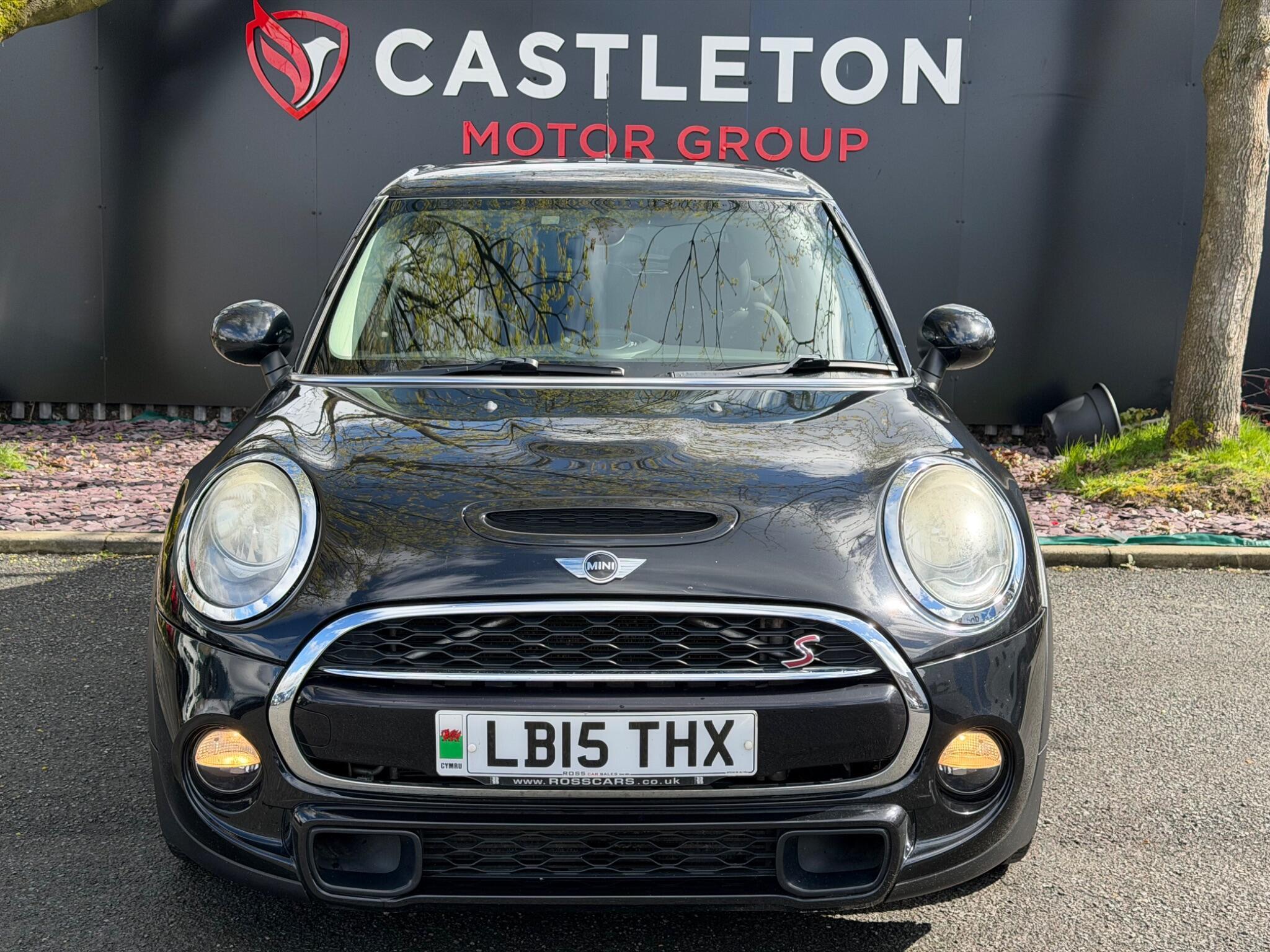 MINI Hatch - Image 2