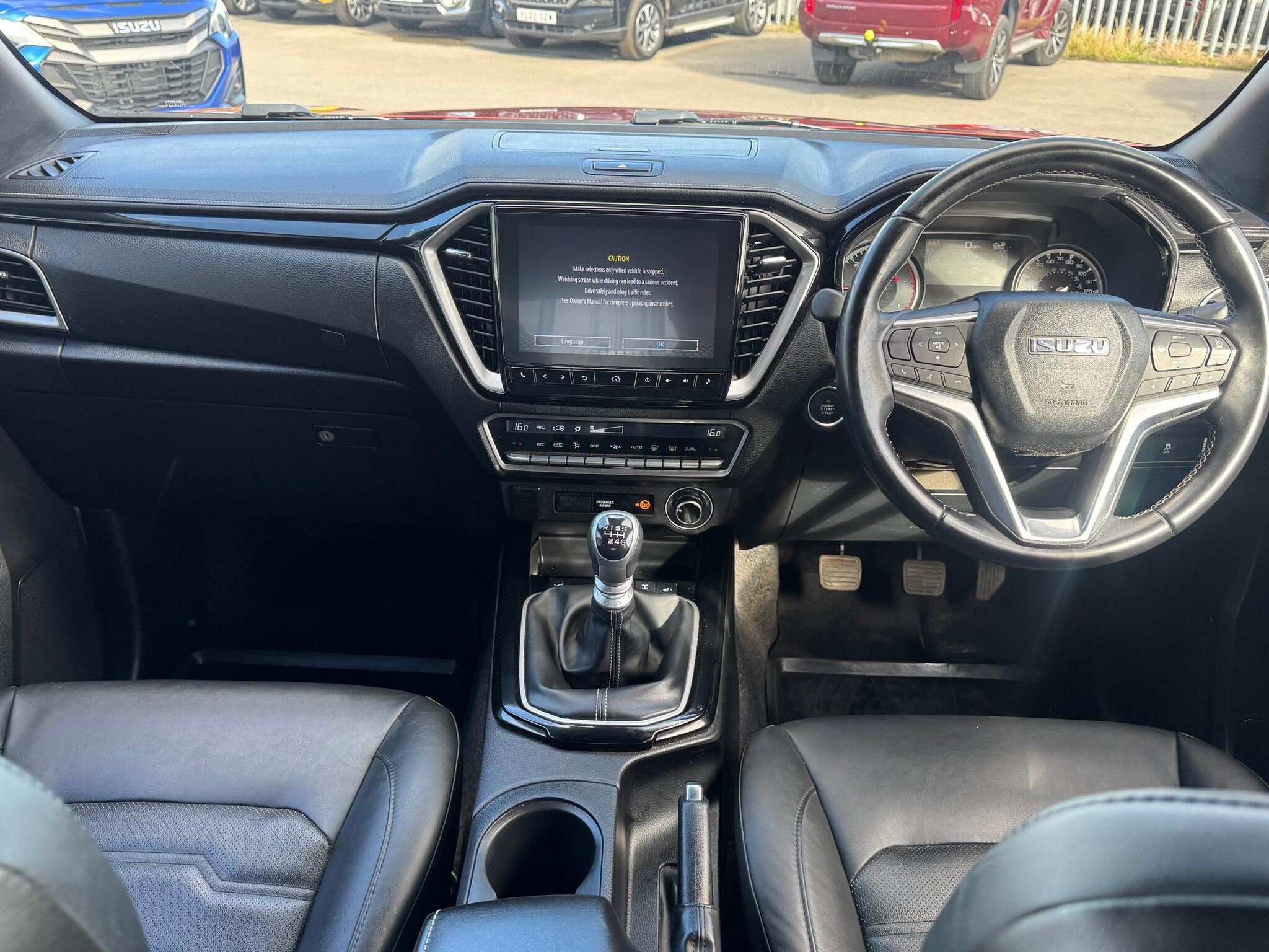 Isuzu D-MAX - Image 19